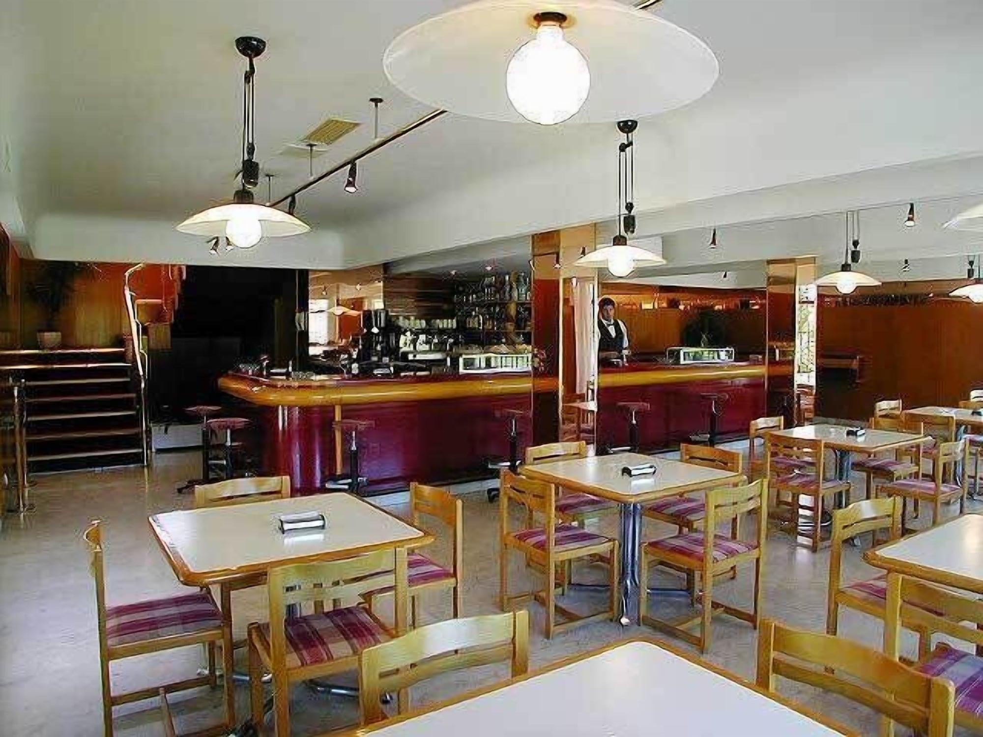 Bar/Salón Hotel San Ángel