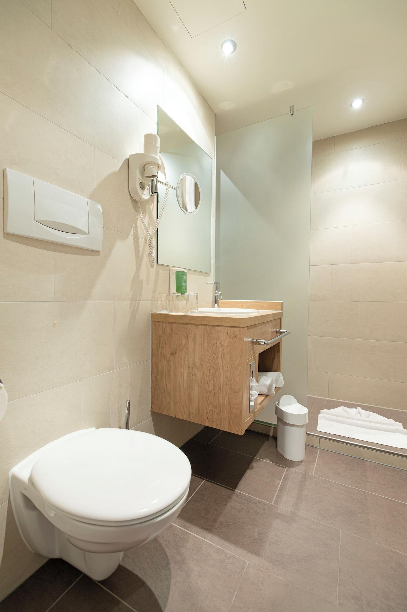 Equipamiento de Habitación Hotel Biederstein am Englischen Garten