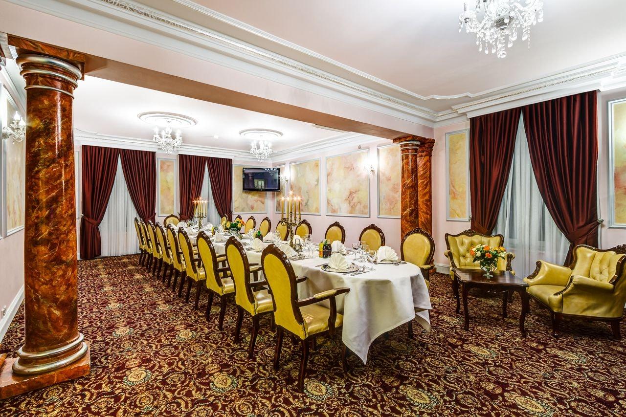 Restaurant Pałacyk Otrebusy