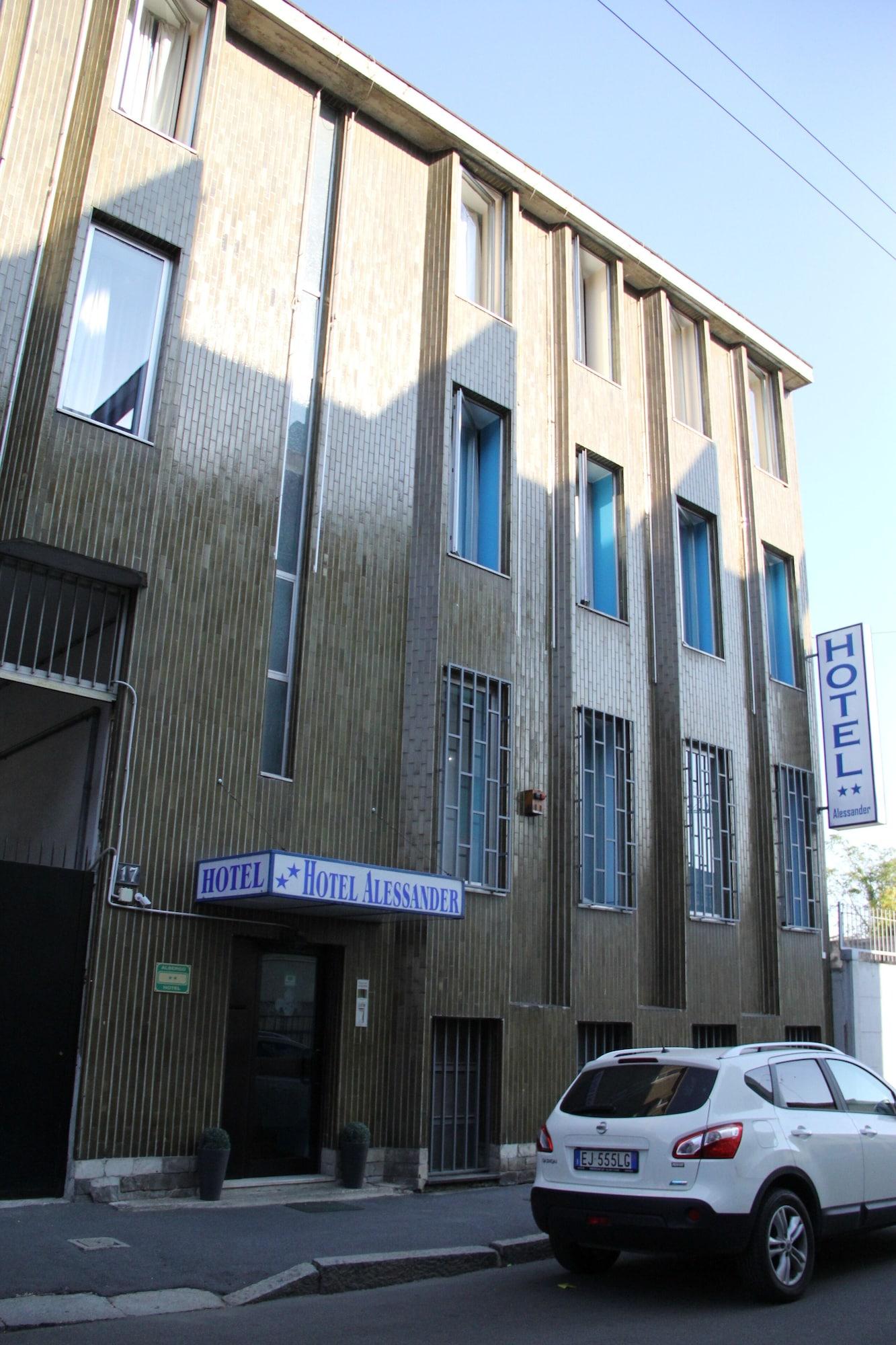 Vista Exterior Hotel Alessander