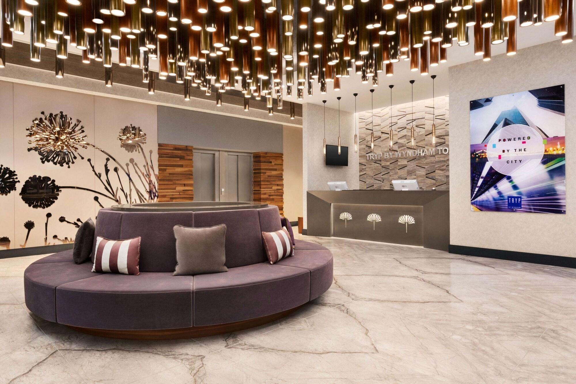 Vista Lobby Tryp by Wyndham Istanbul Topkapi