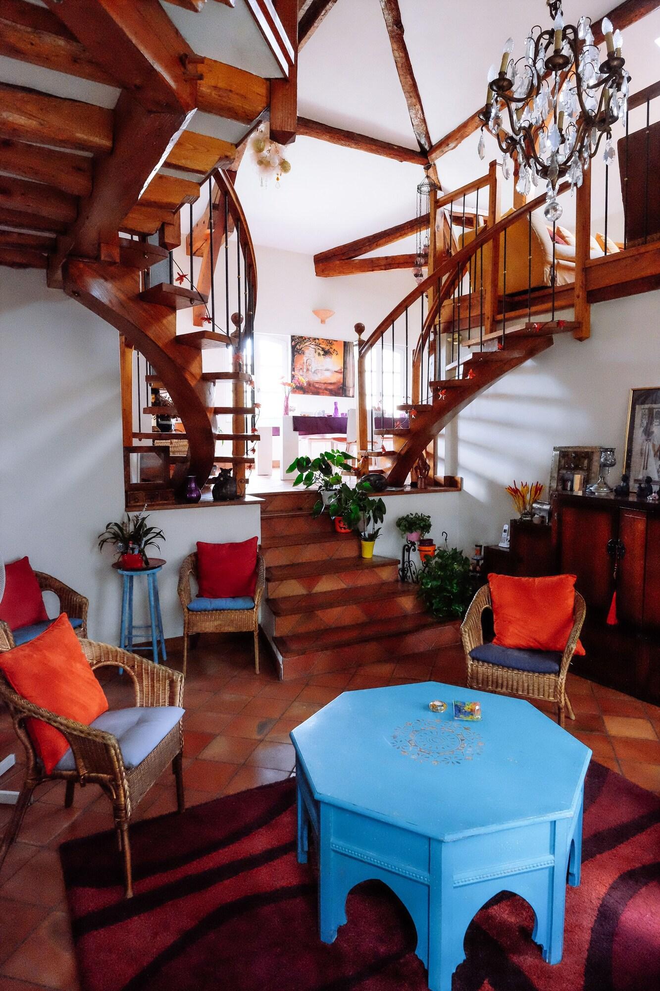 Vista Lobby La Villa des Violettes