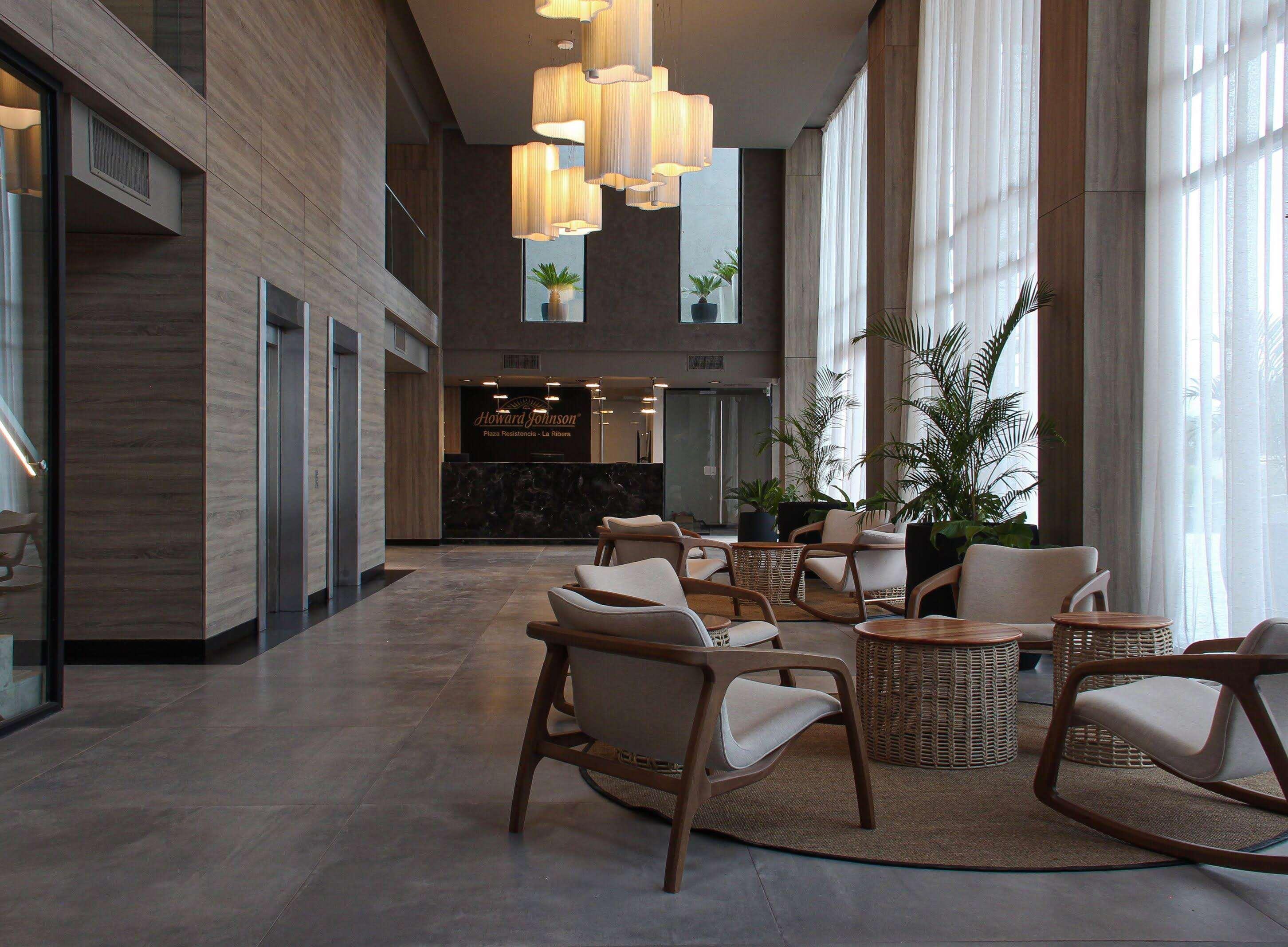 Vista Lobby Howard Johnson By Wyndham Resistencia La Ribera