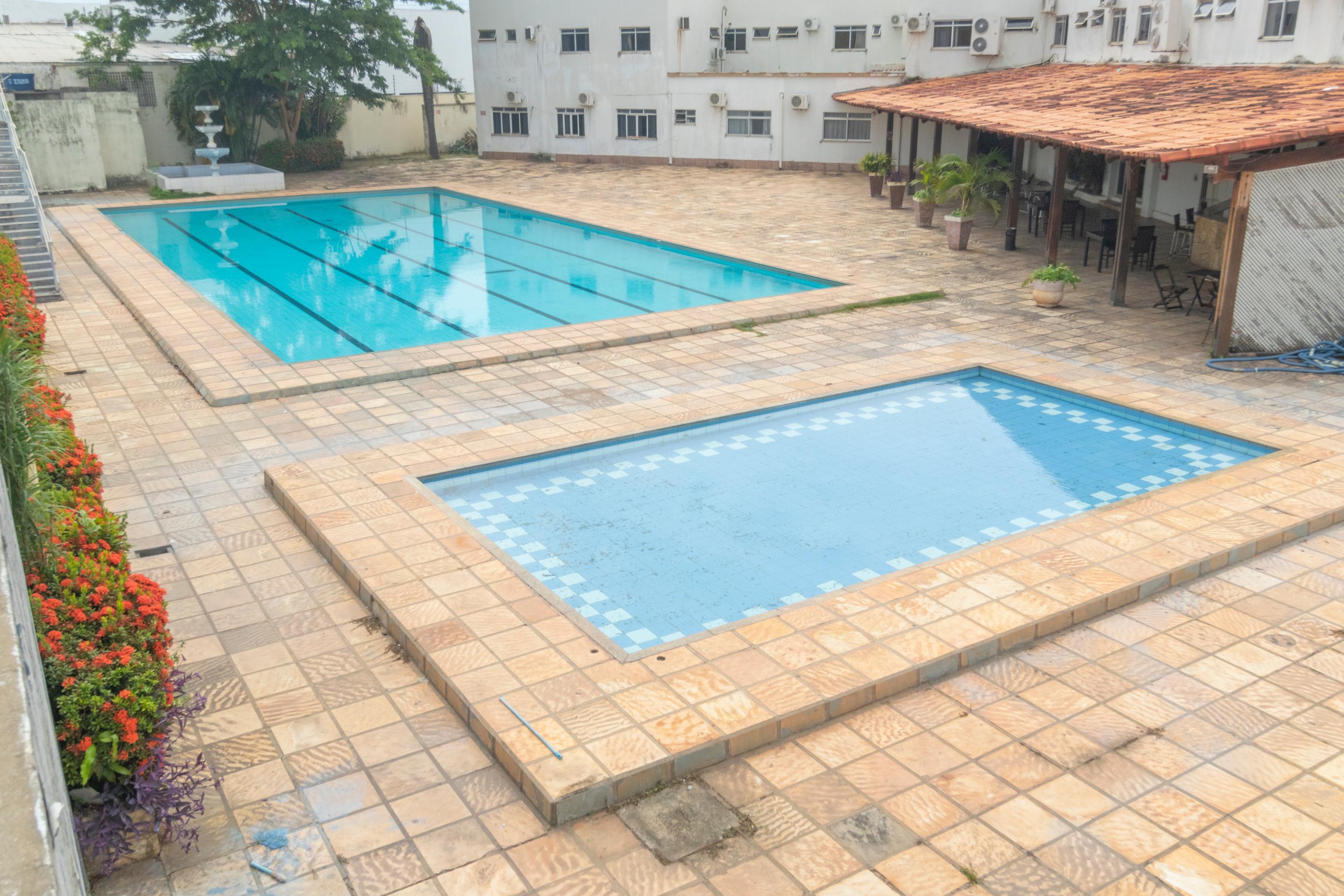 Vista Piscina OYO New Anápolis Hotel, Imperatriz