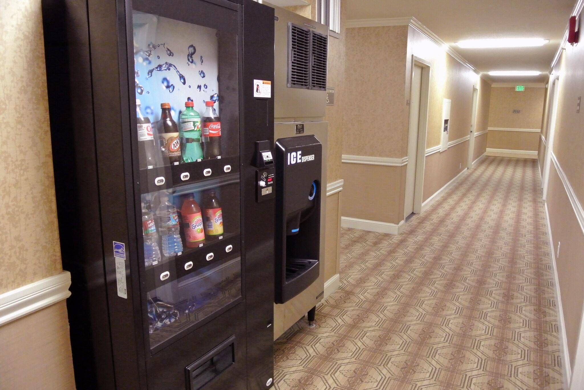 Instalaciones Recreativas Cow Hollow Inn & Suites