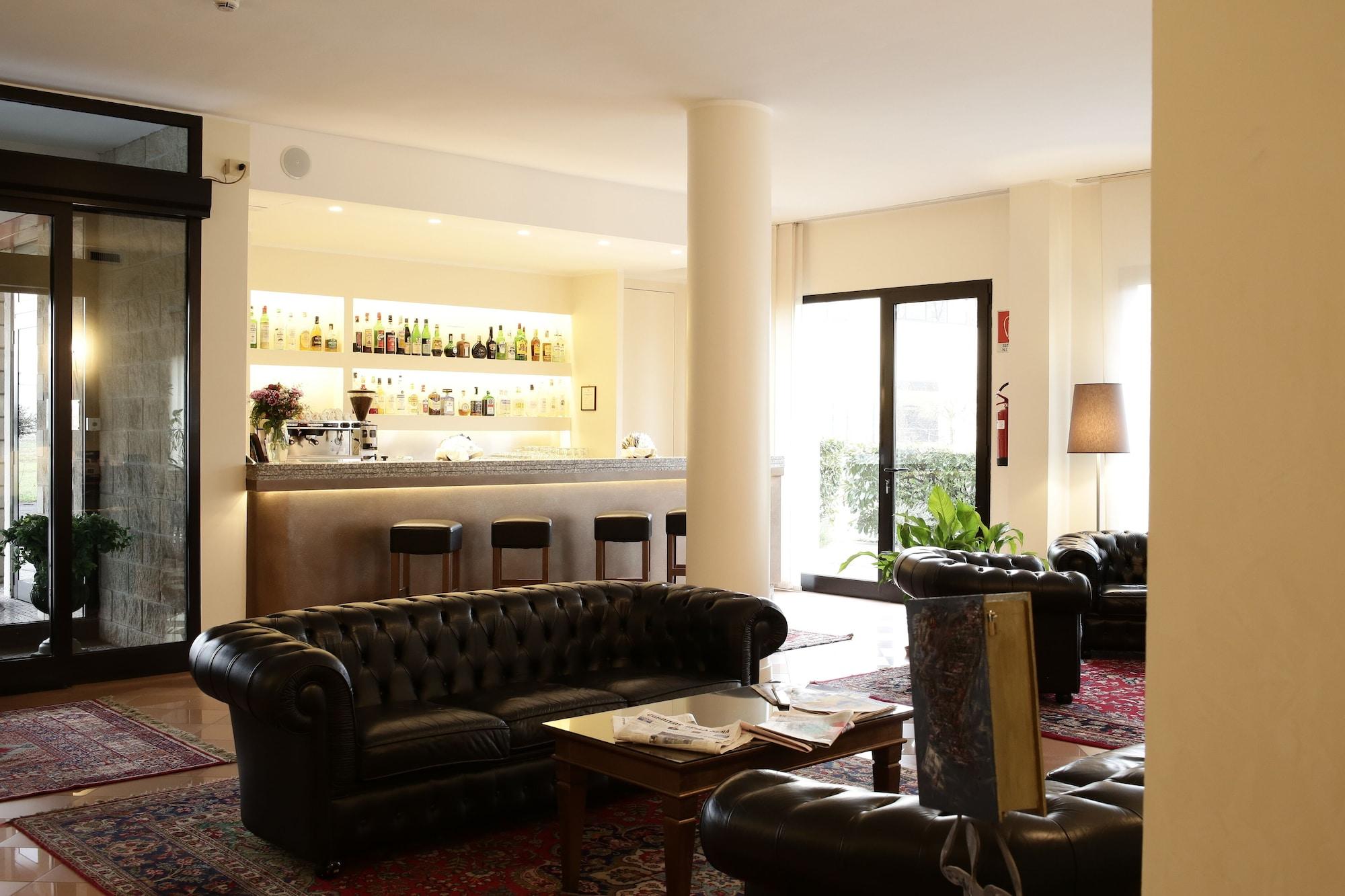 Vista Lobby Hotel City