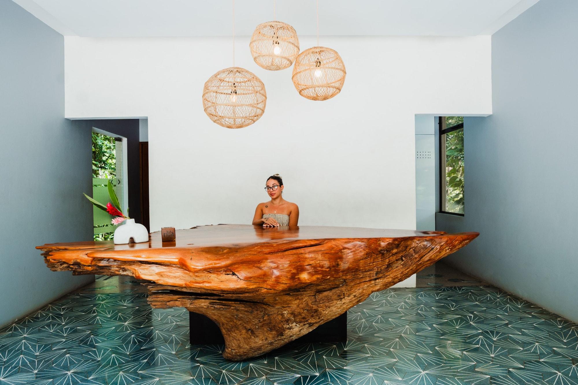 Vista Lobby Nya Hotel