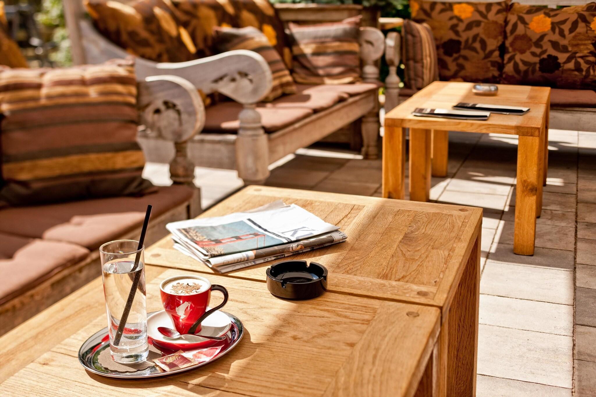 Bar/Salón B&B Dvor Tacen