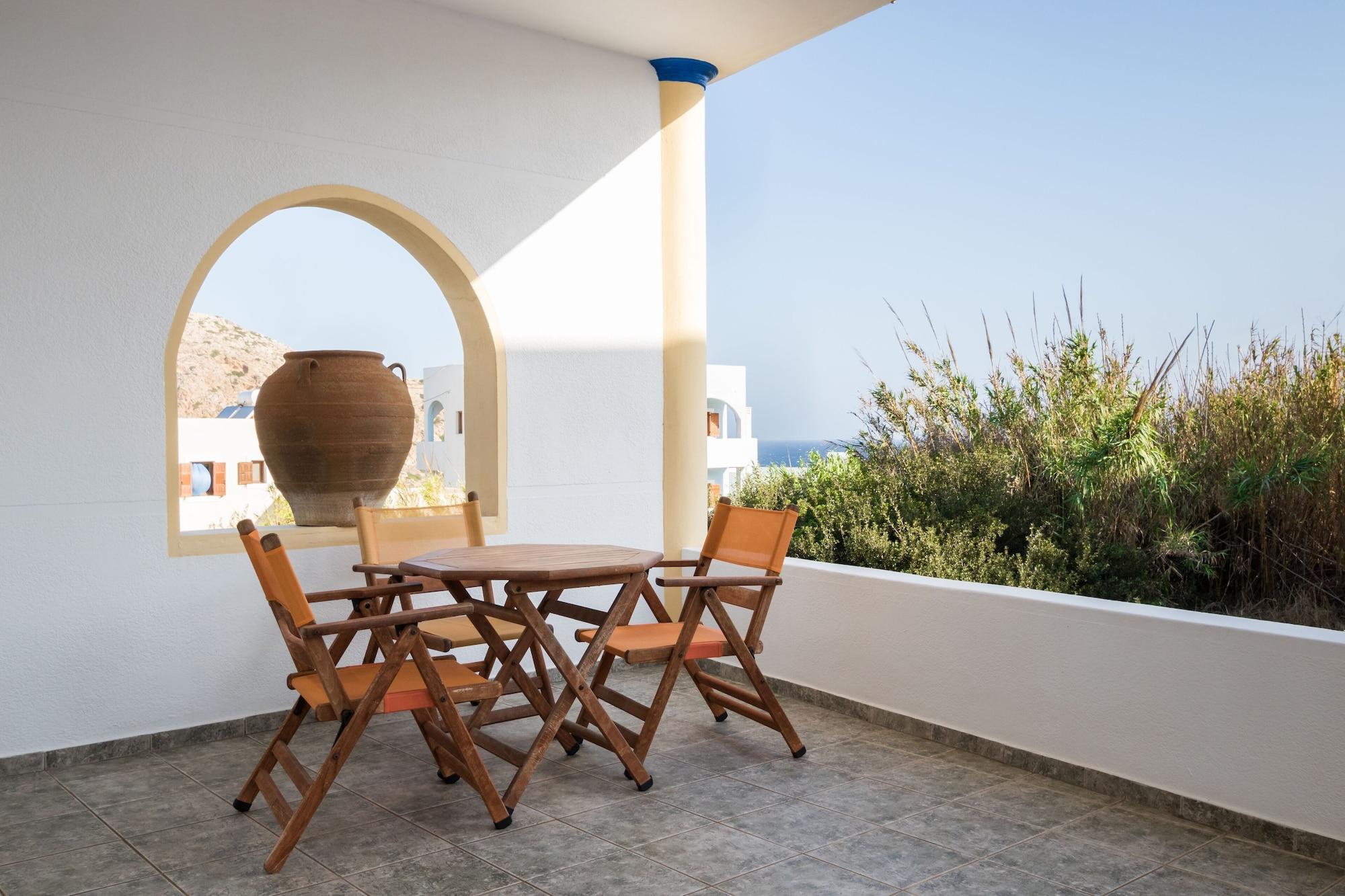 Vista Lobby Summer Breeze