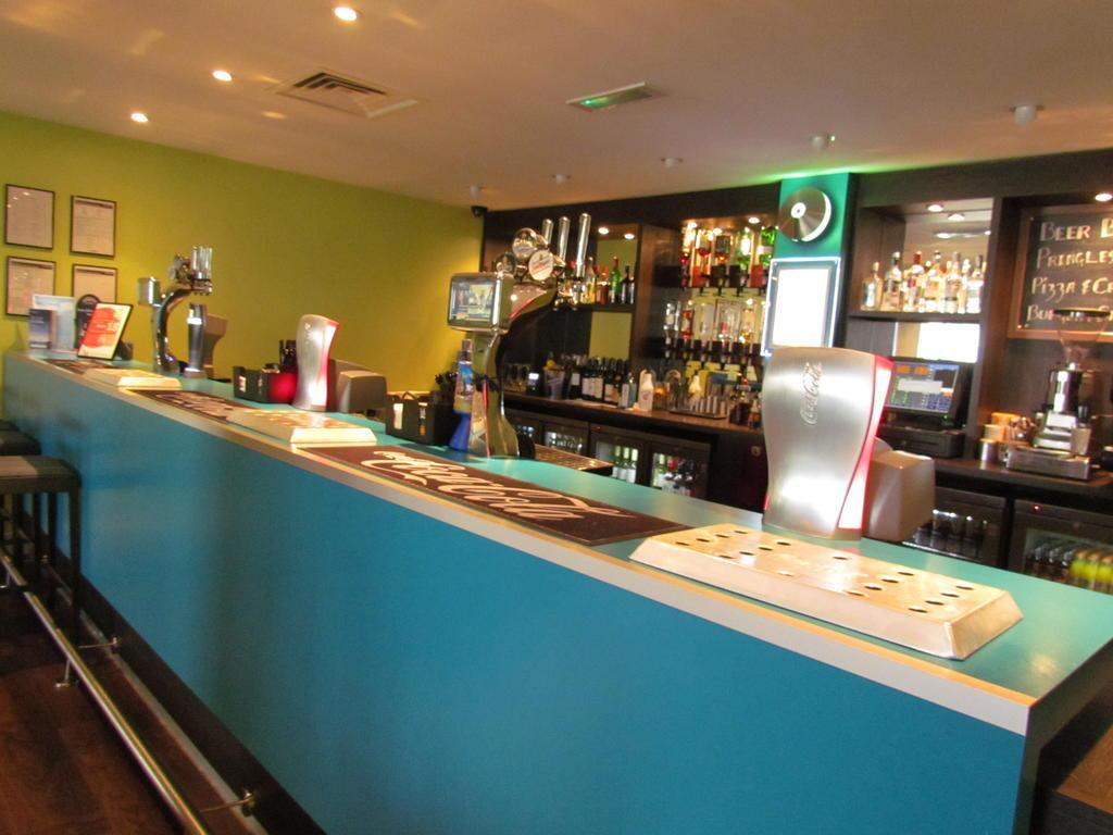 Bar/Salón Heeton Concept Hotel City Centre Liverpool