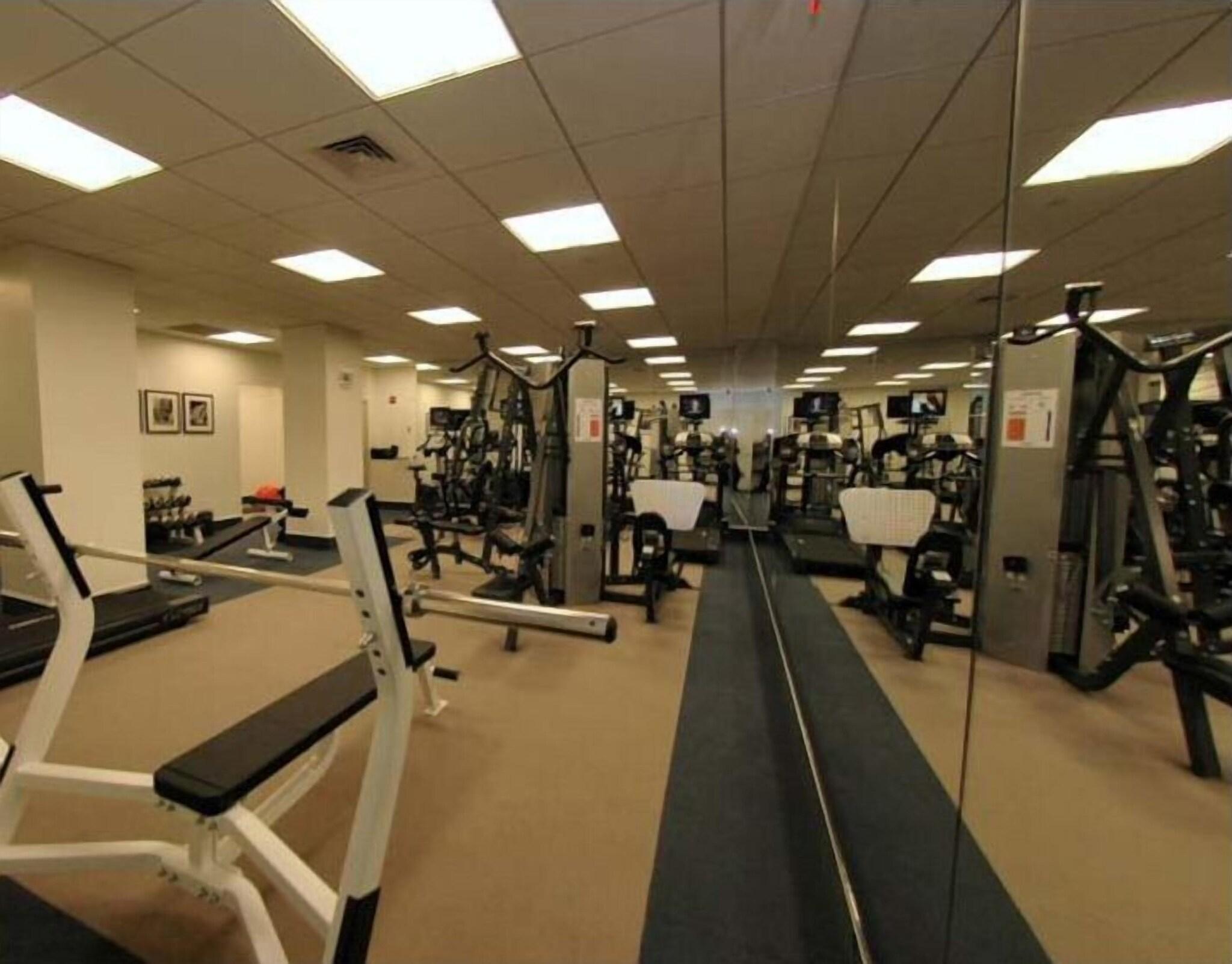 Instalaciones Recreativas The Sherry Netherland
