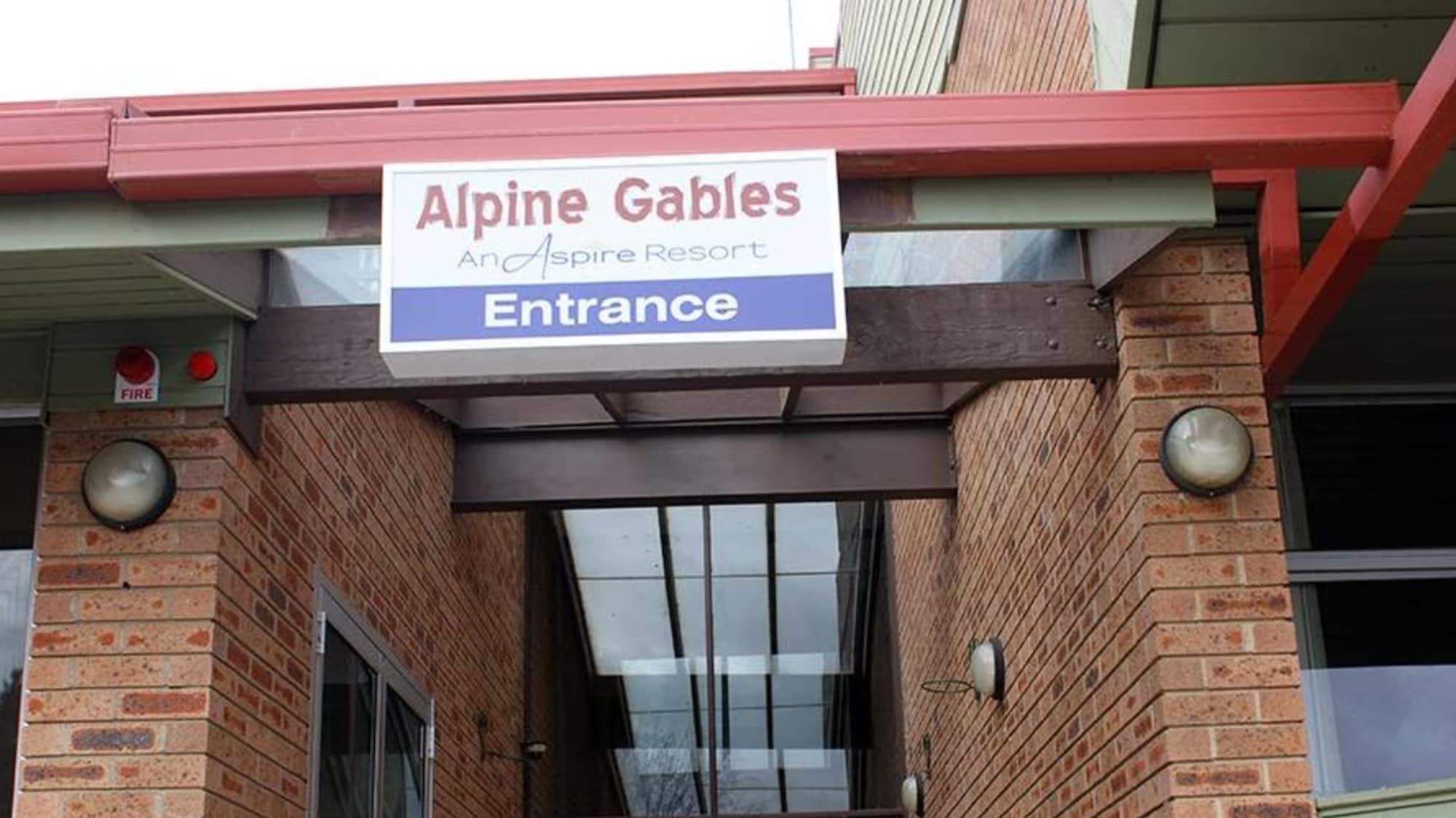 Vista Exterior Alpine Gables