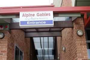Alojamiento - Alpine Gables