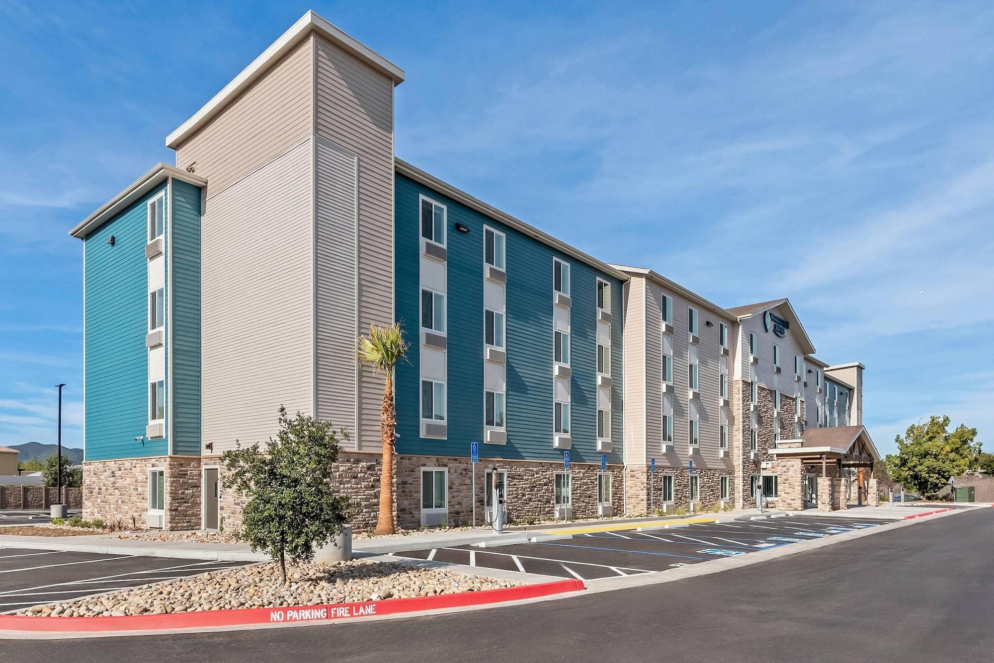 Vista Exterior WoodSpring Suites Santee - San Diego Northeast