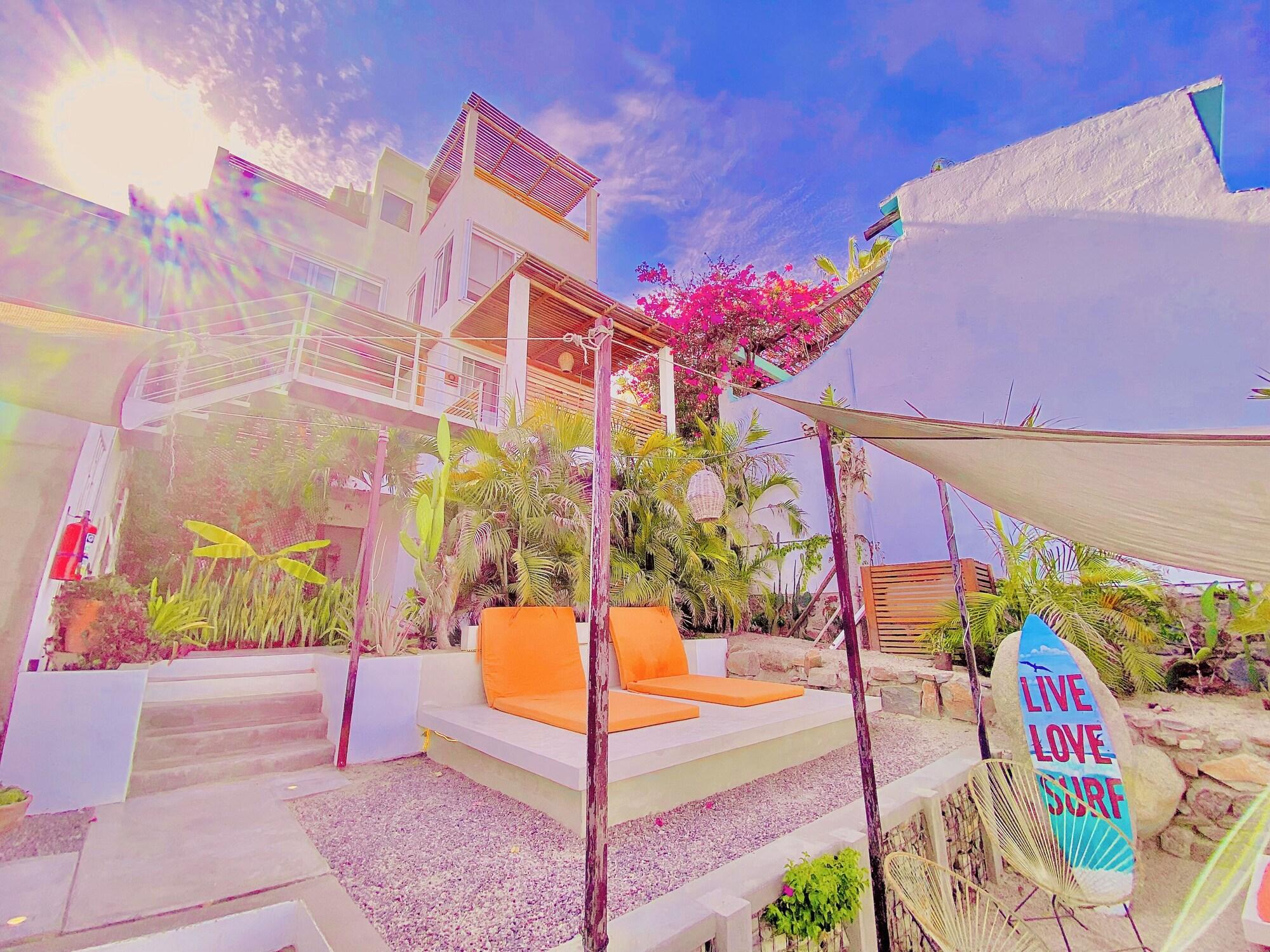 Vista Exterior Hotel Perro Surfero Todos Santos