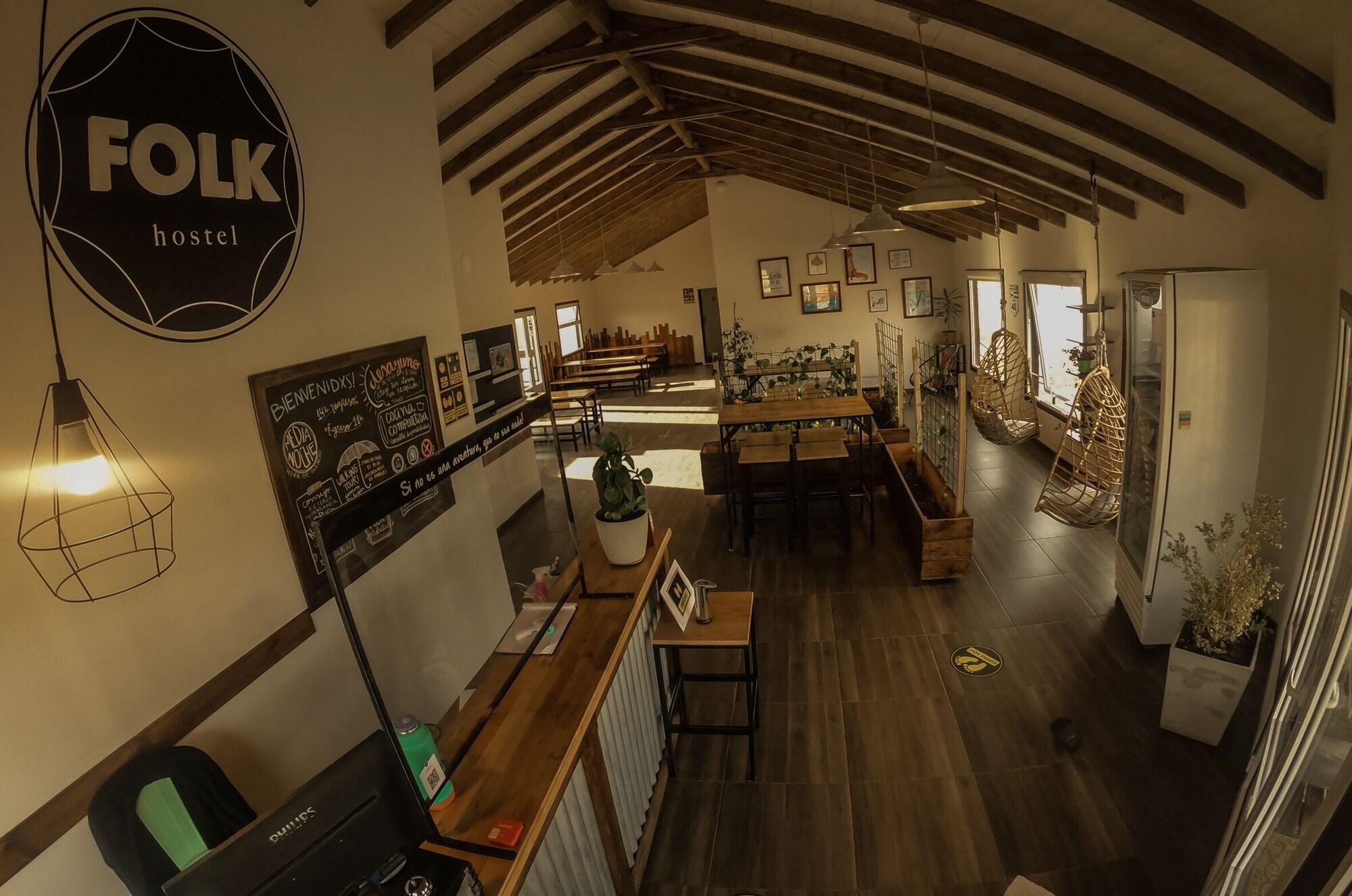 Vista Lobby Folk Hostel