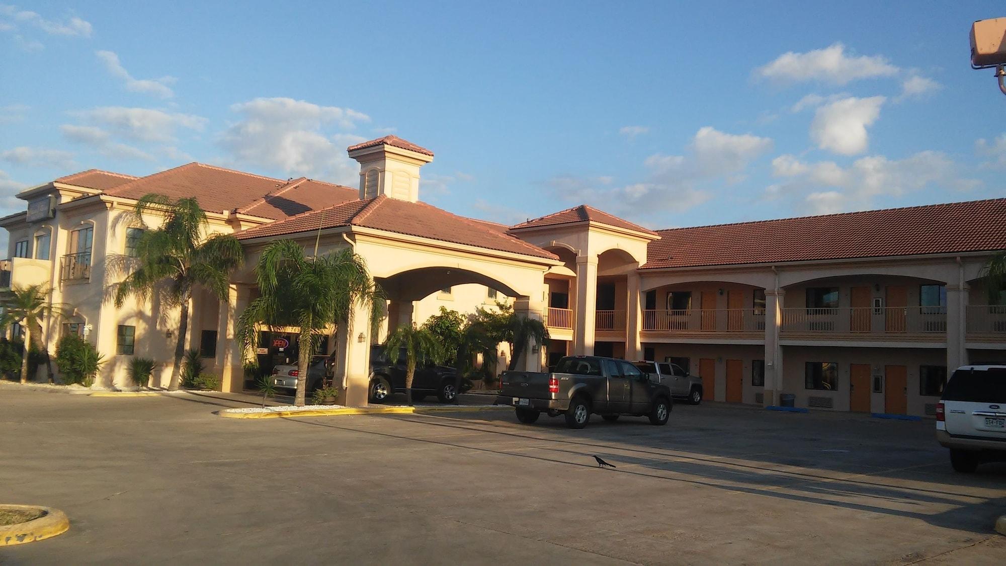 Vista Exterior Casa Rosa Inn