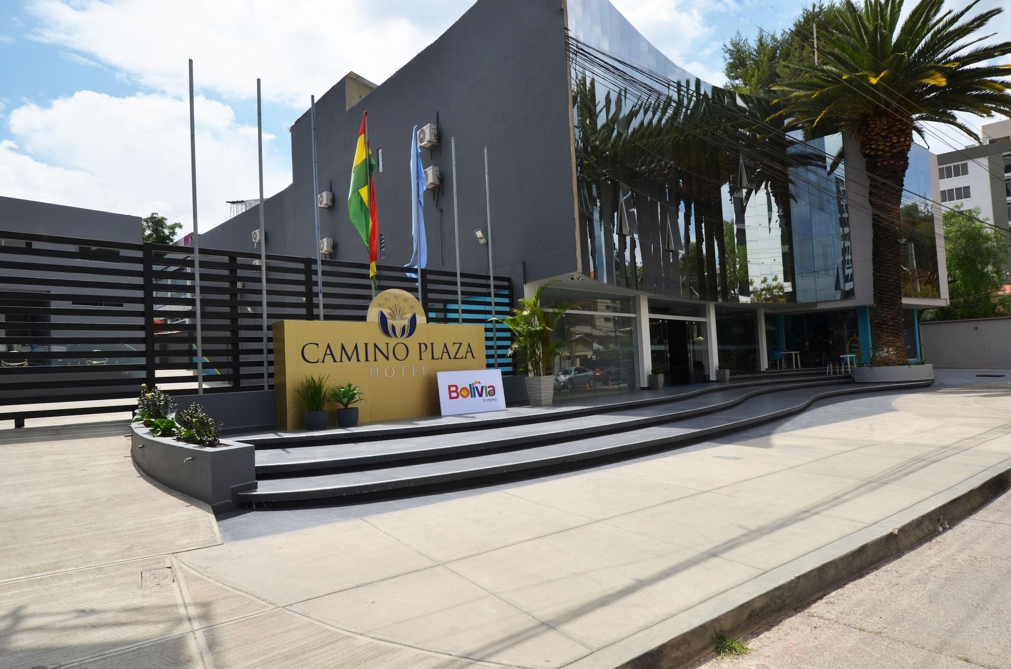 Vista Exterior Hotel Camino Plaza