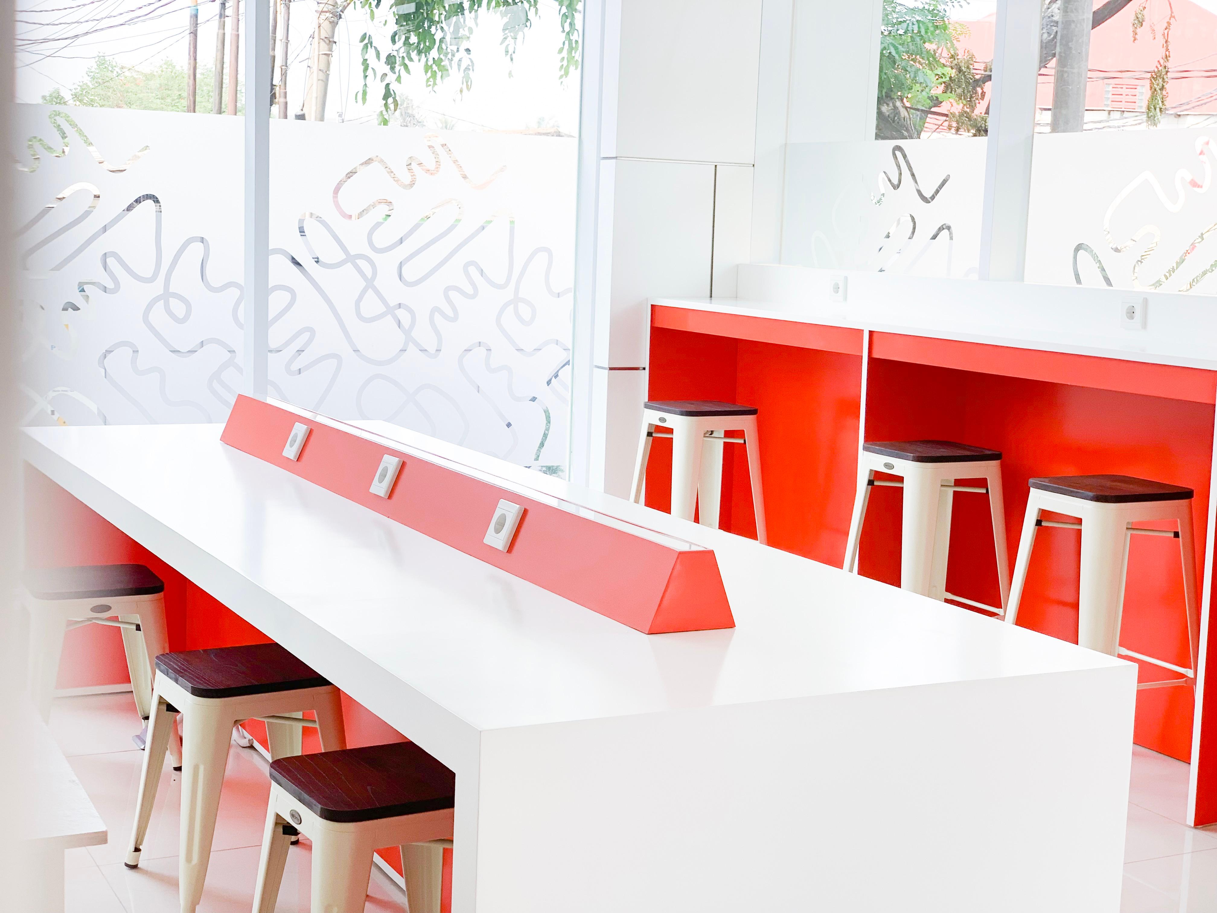 Vista Lobby Starlet Hotel Jakarta Airport