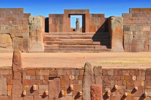 Actividad - PIK - Sillustani, Uros-Taquille y Tiawanaku