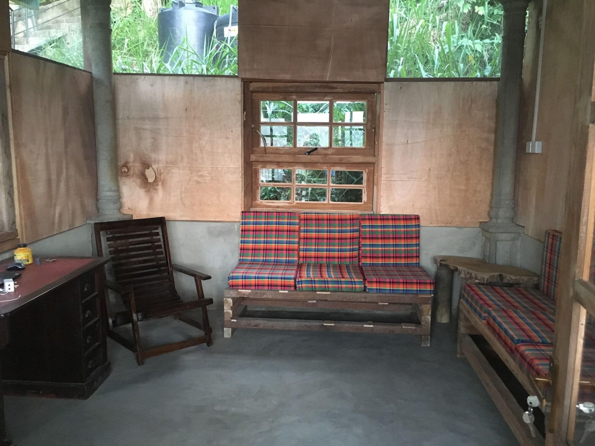 Vista Lobby Ella Alpine Resort