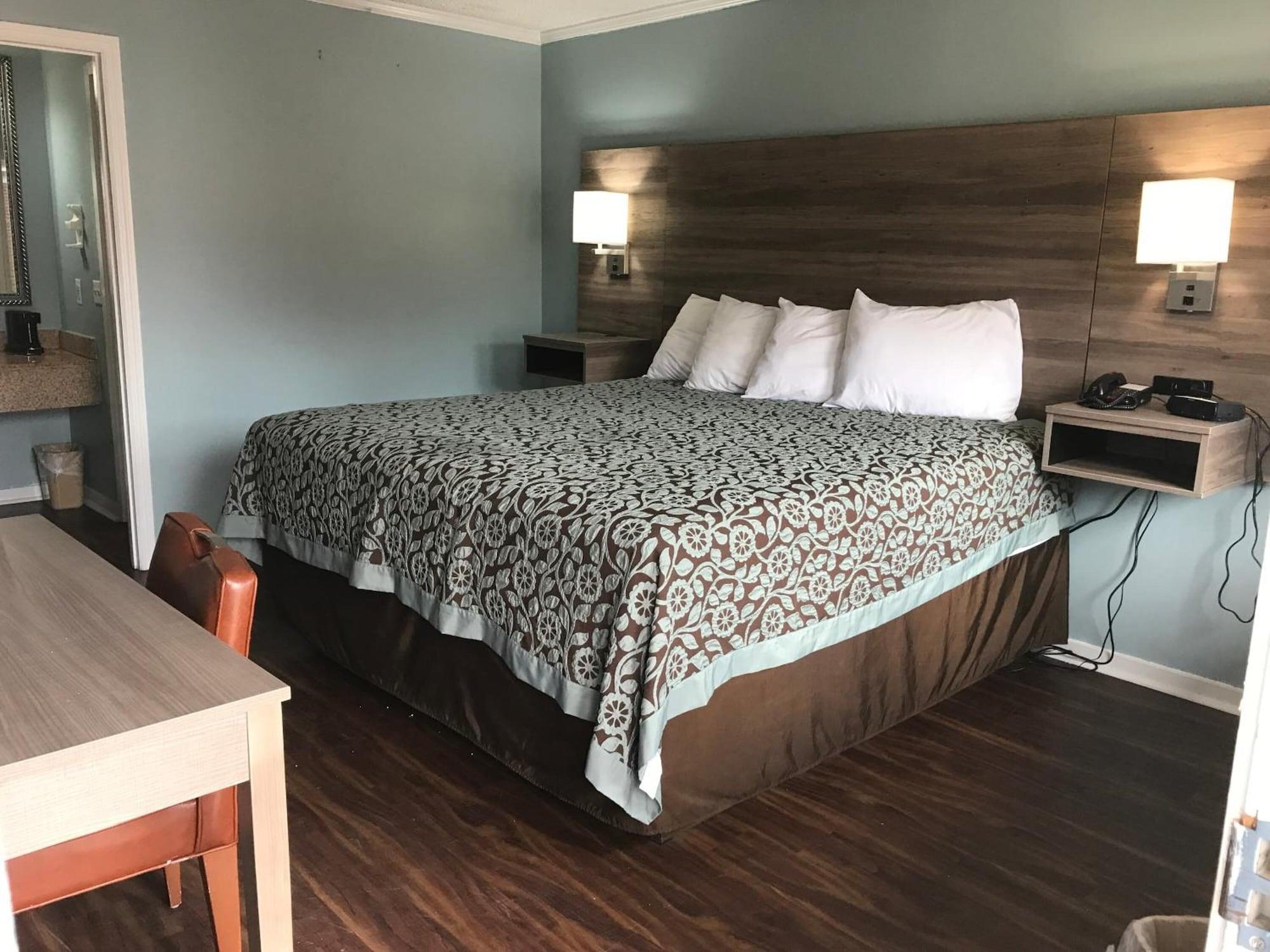 Habitación Winton Inn & Suites