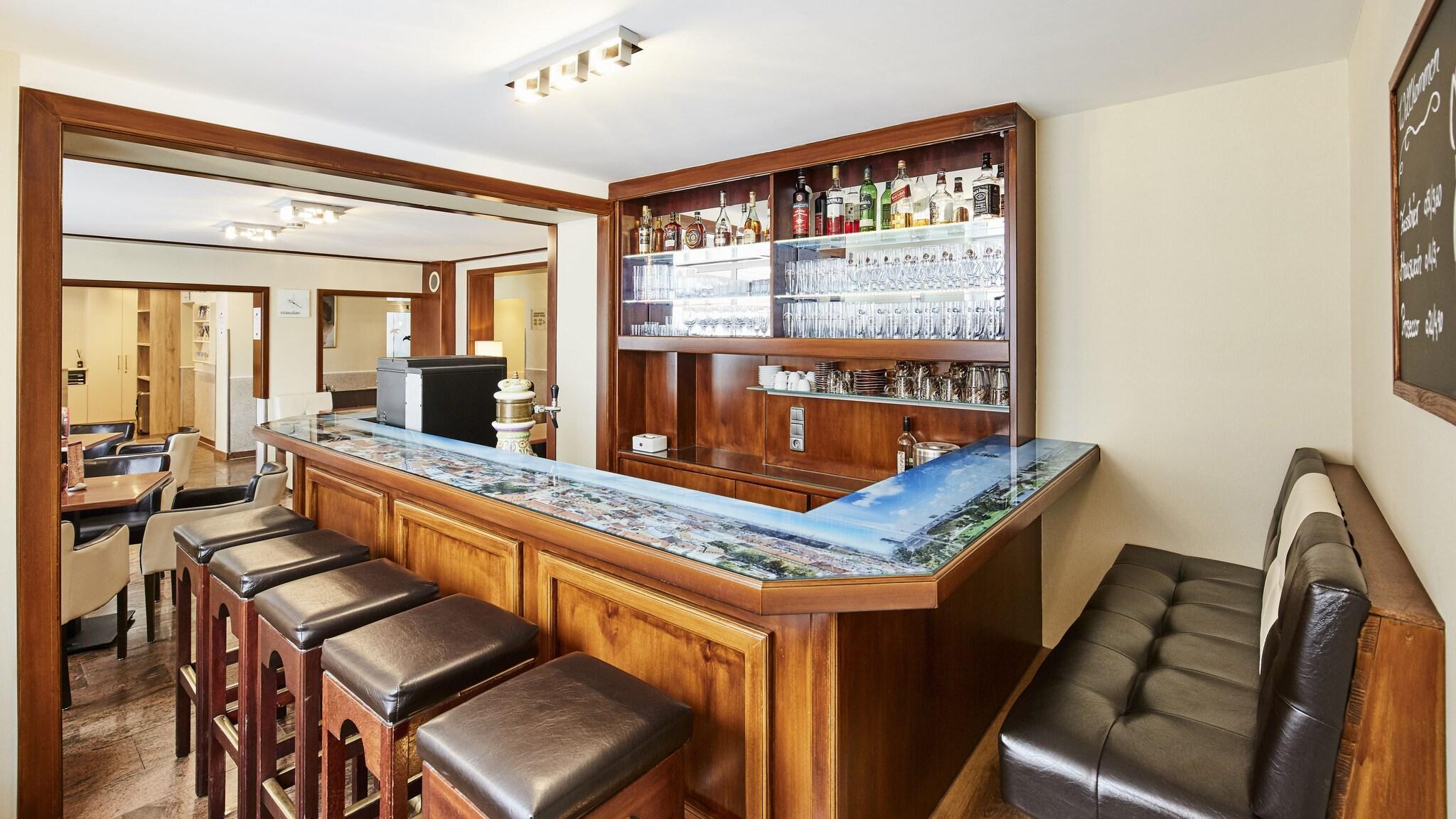 Bar/Salón Hotel Imperial