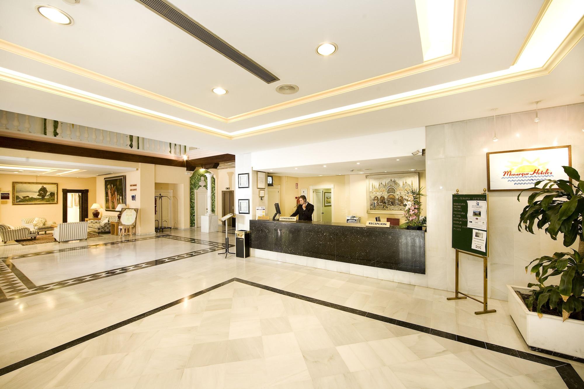Vista Lobby Aparthotel Monarque Sultán