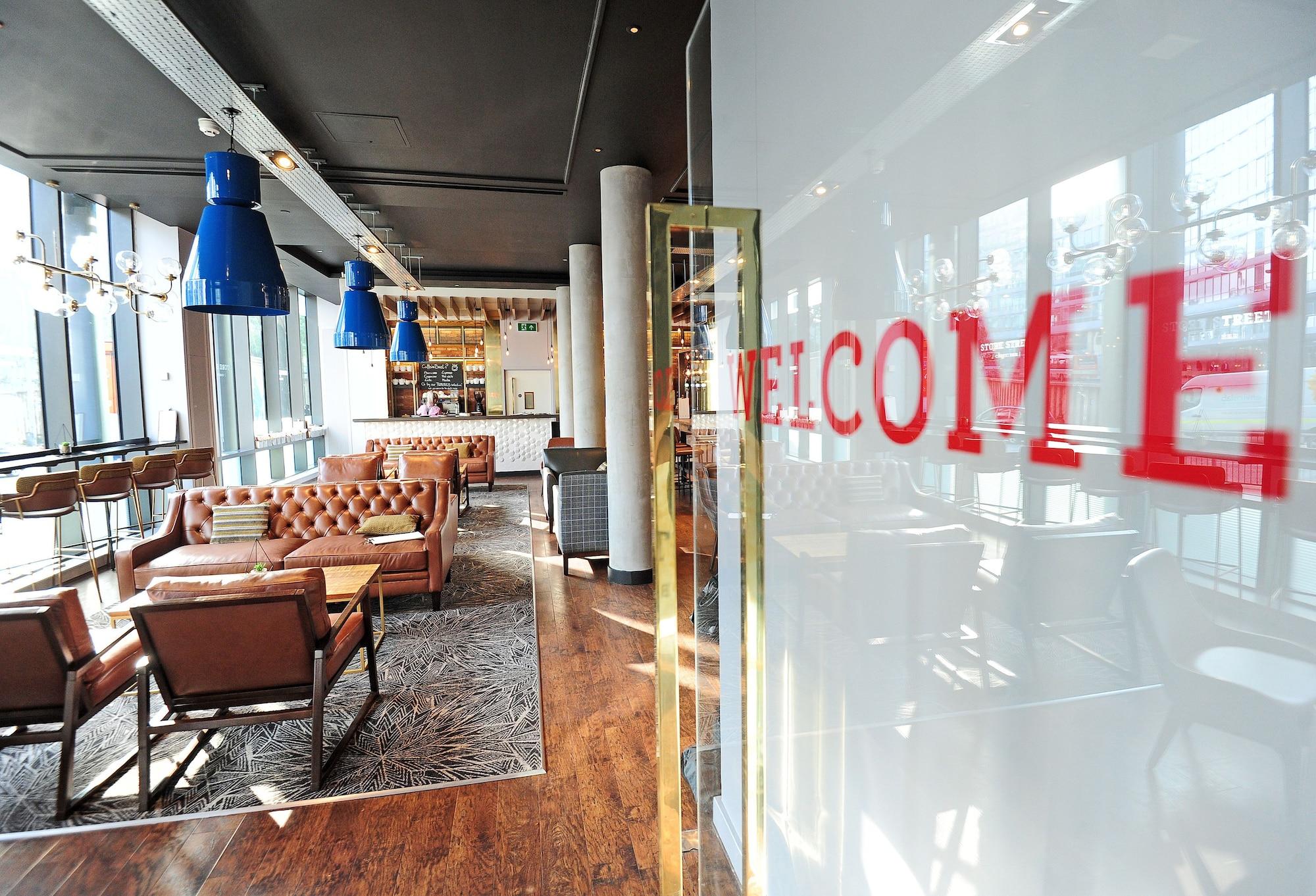 Bar/Salón DoubleTree by Hilton Manchester - Piccadilly
