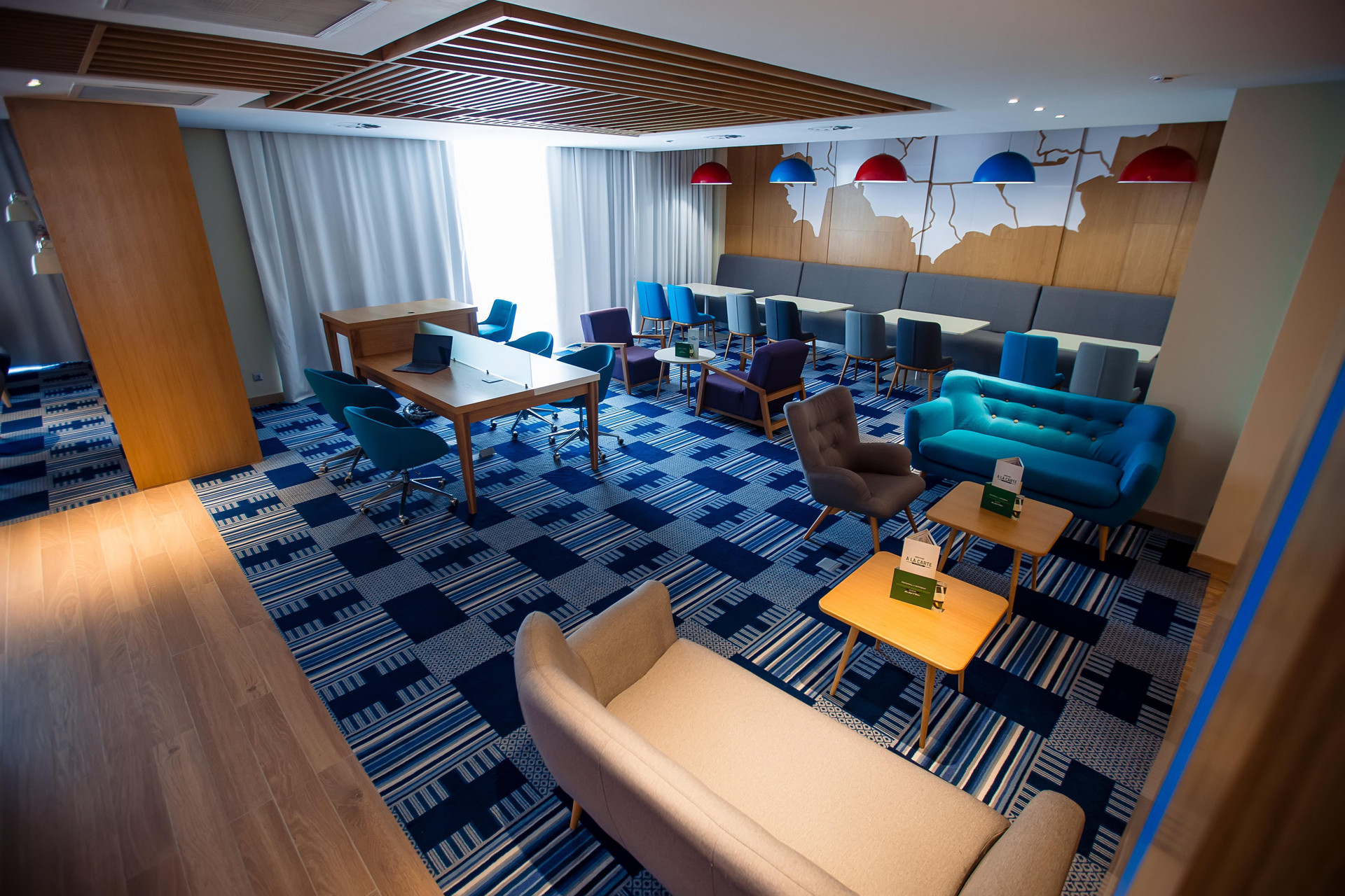 Bar/Salón Holiday Inn Aktau - Seaside