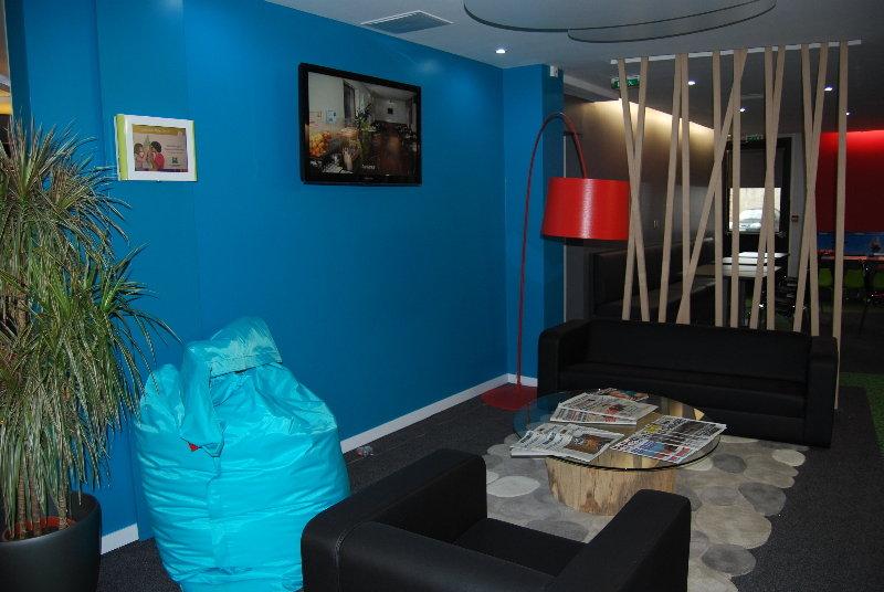 Vista Lobby ibis Styles Reims Centre Cathédrale