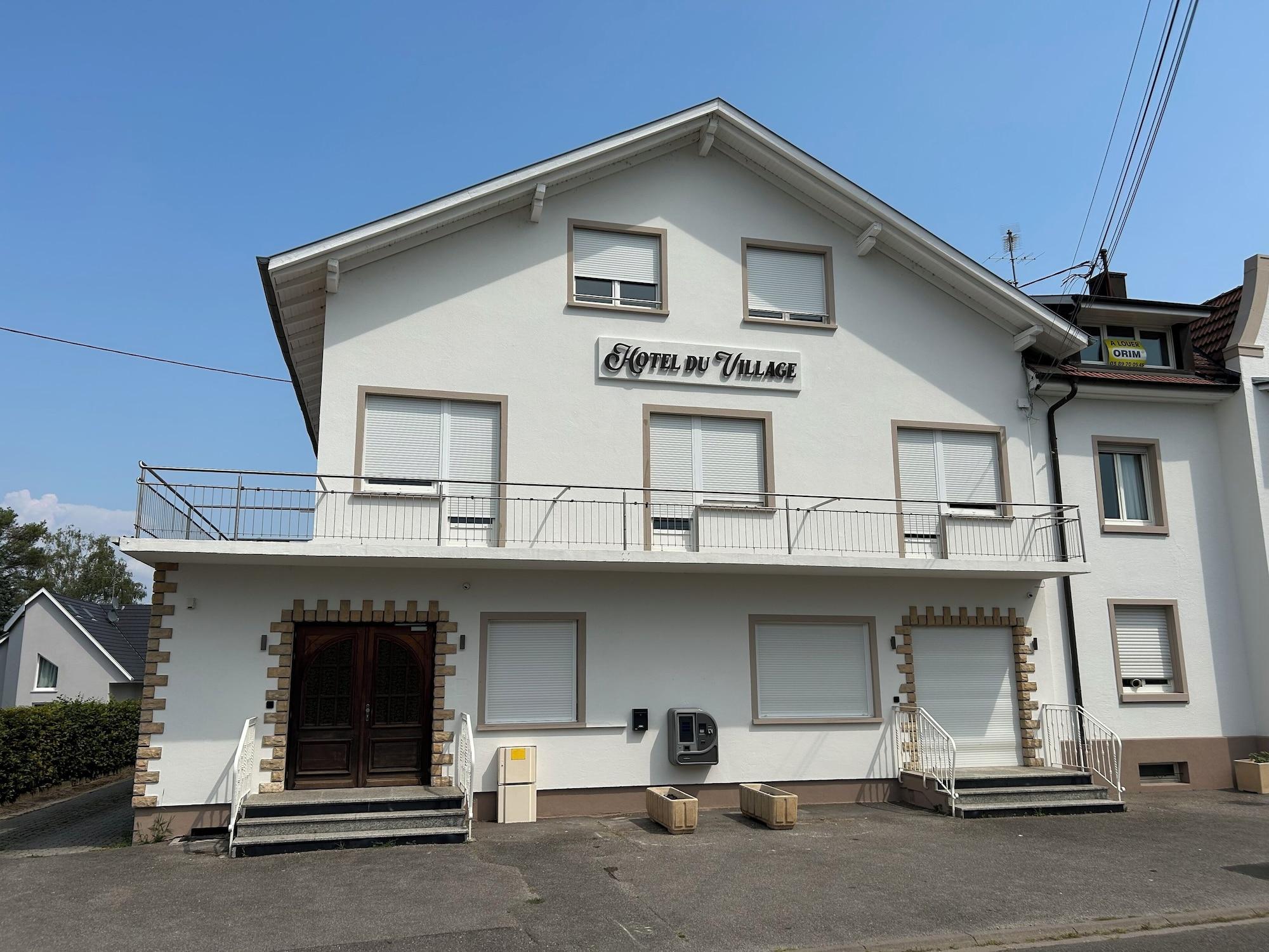 Vista Exterior Hotel du Village