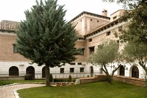Alojamiento - El Jardin de la Abadia