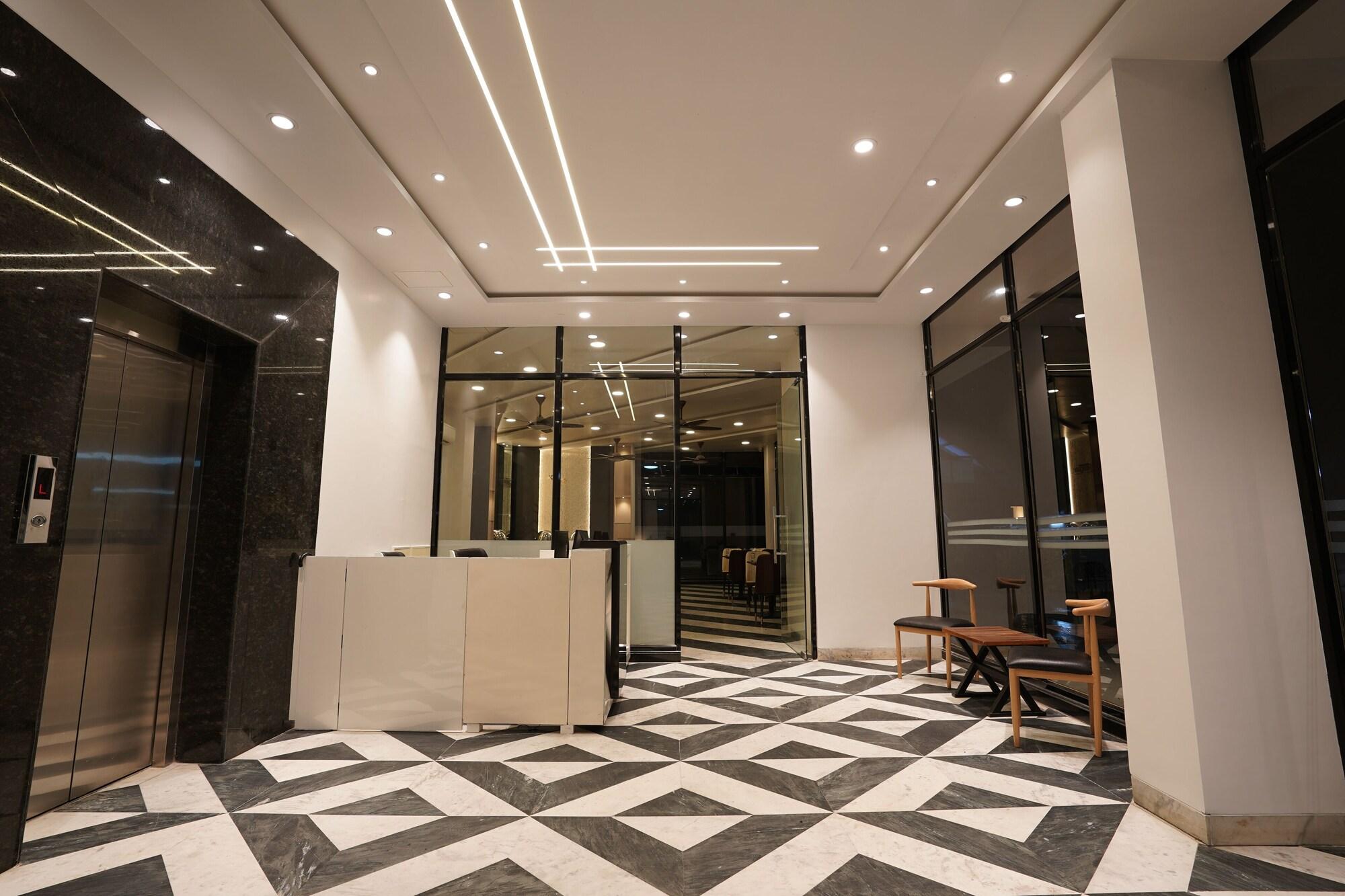 Vista Lobby CIESTA TREEO