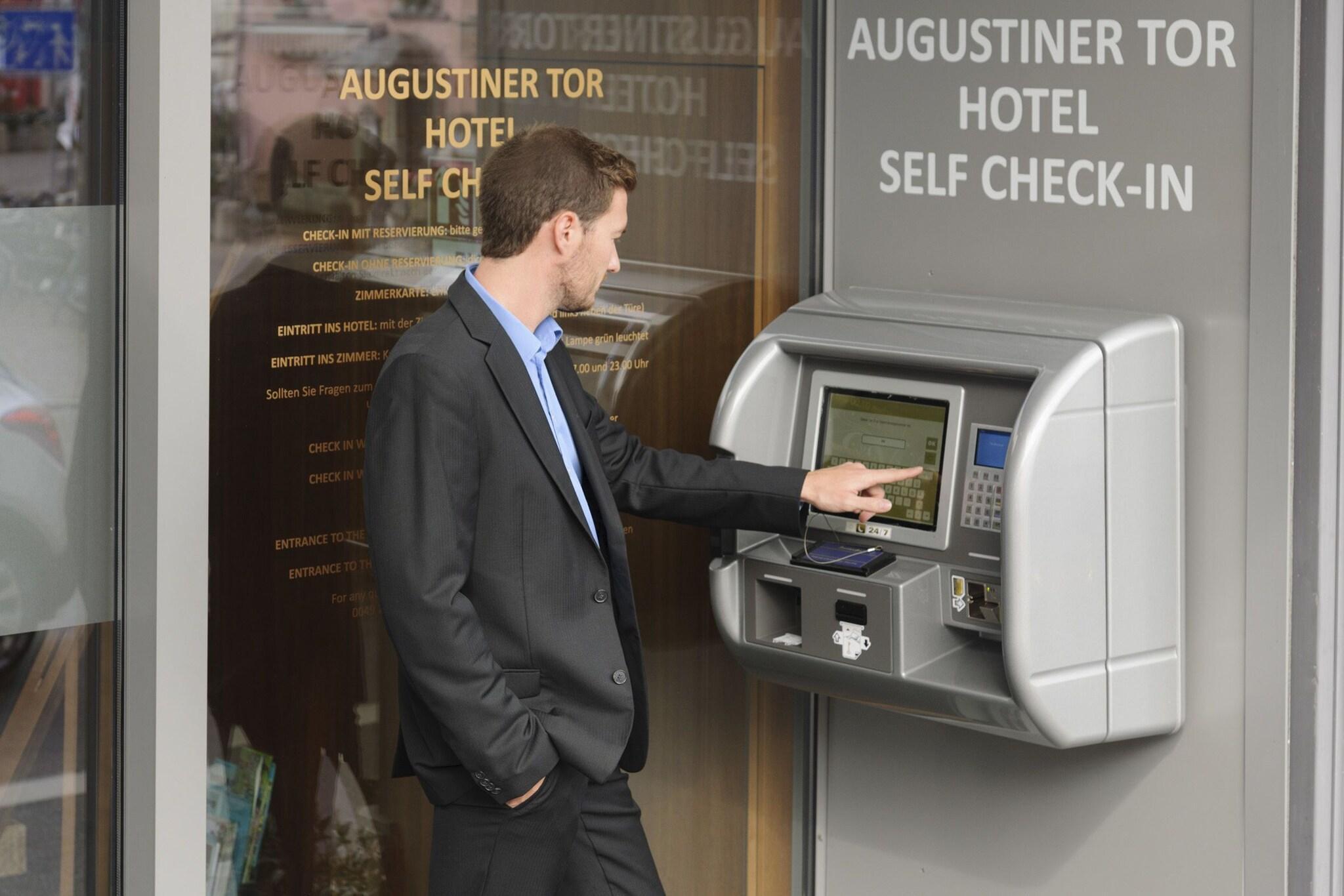 Vista Exterior Hotel Augustiner Tor