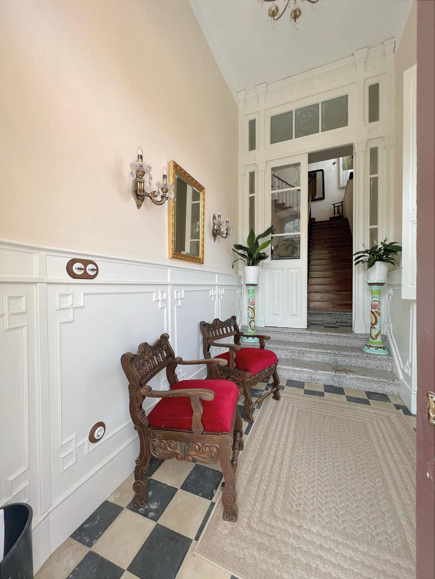 Vista Lobby LA VENTA DE MIYARES - CASA DE INDIANOS