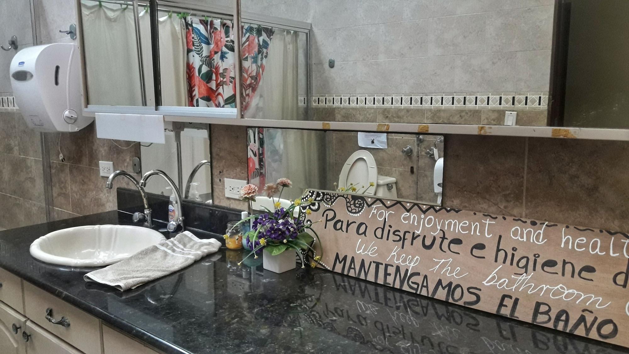 Equipamiento de Habitación Casa MonaLisa PTY - Hostel