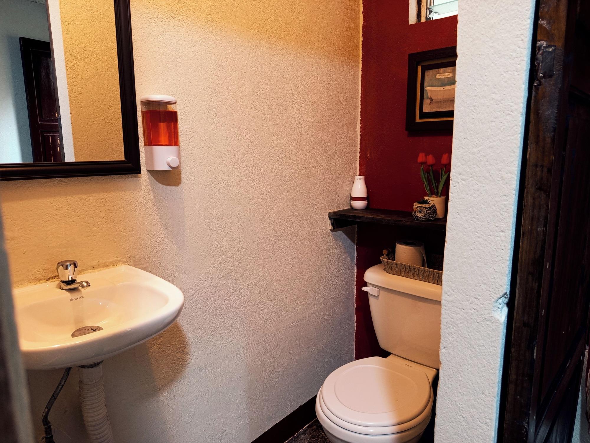 Equipamiento de Habitación Emmanuel House GT