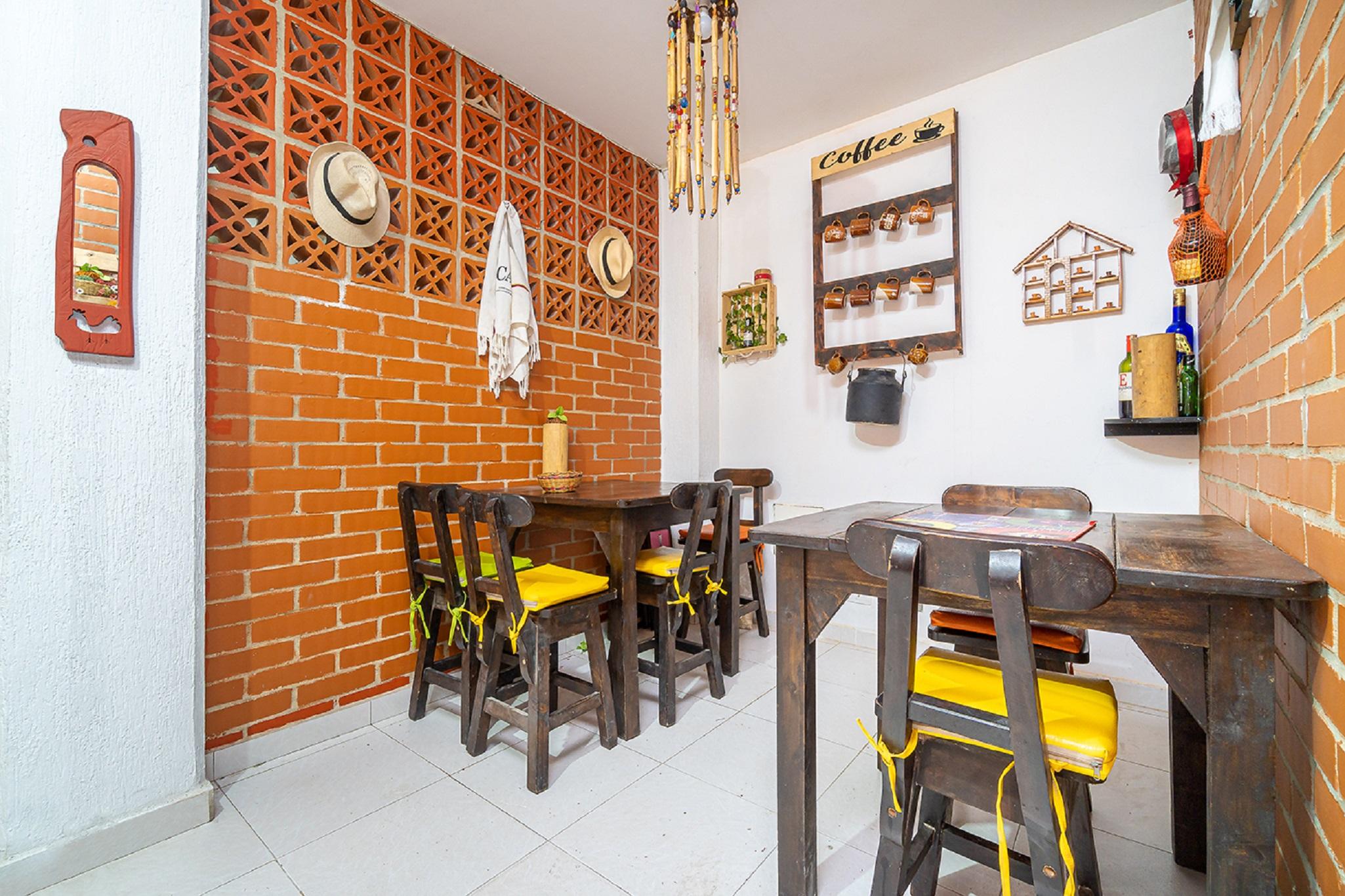 Restaurant Ayenda 1422 Caney