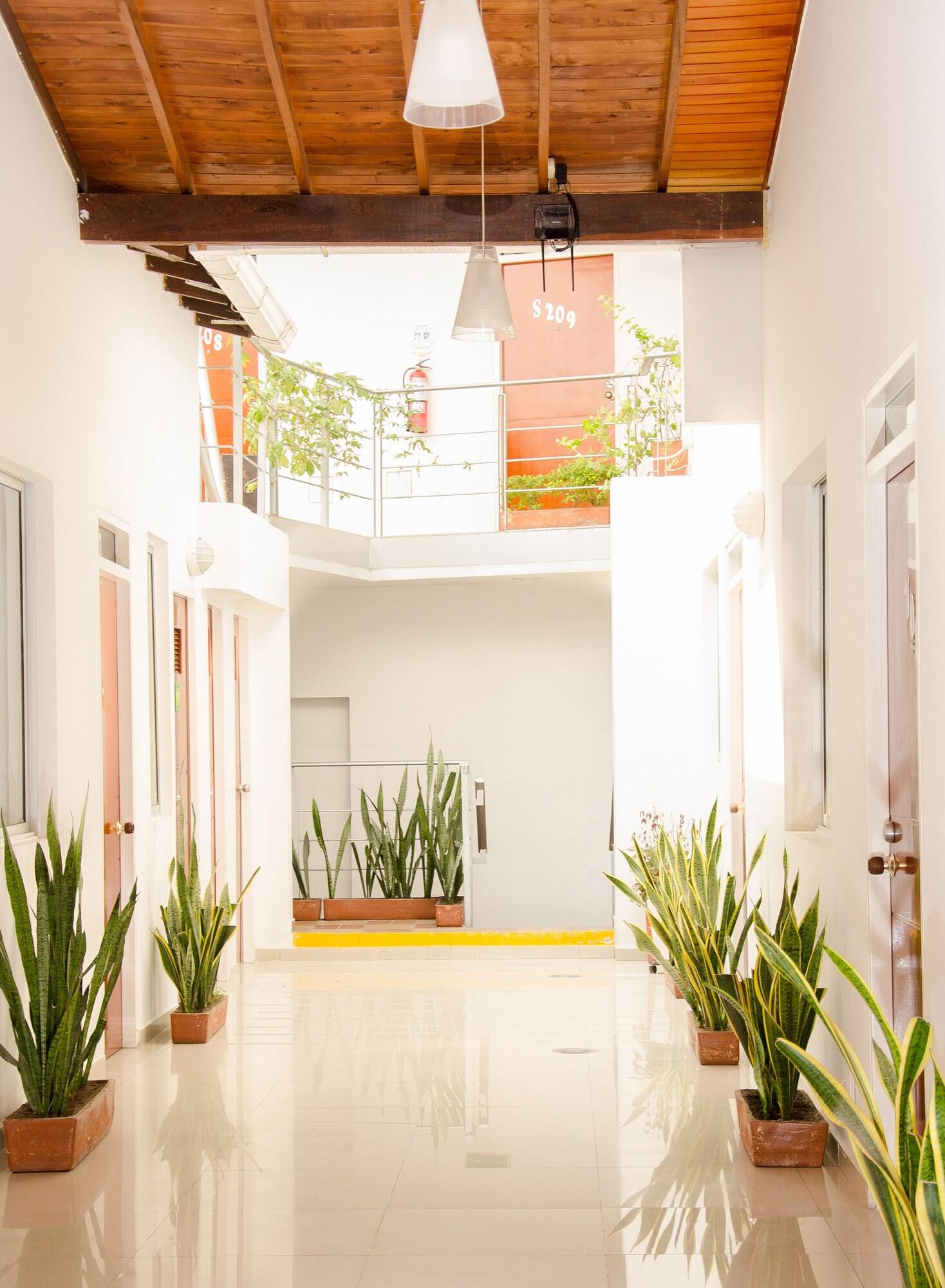 Vista Lobby Hotel BQuin Plaza