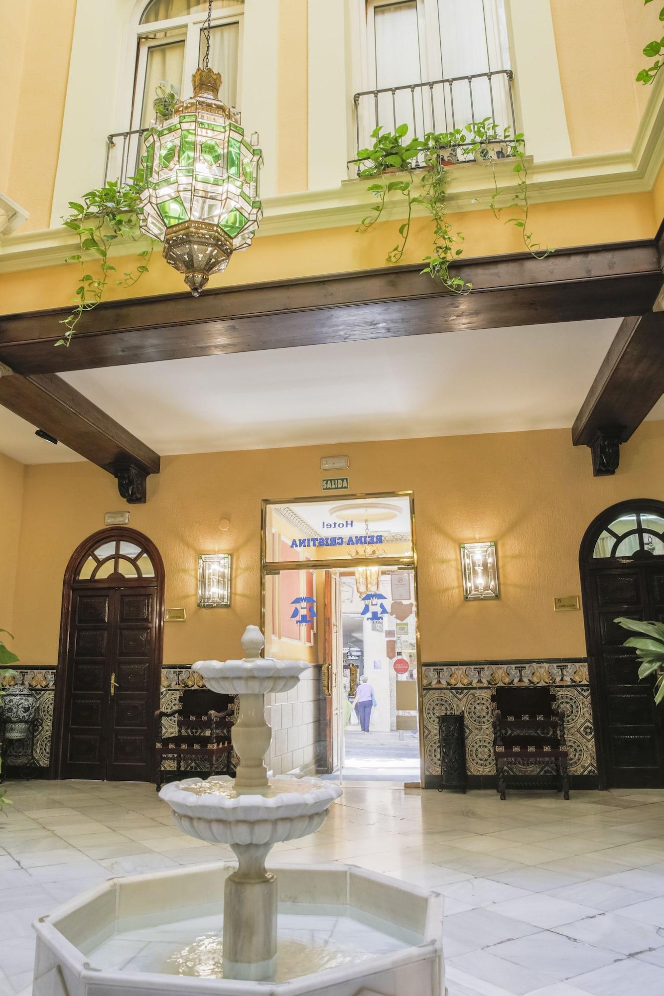 Vista Lobby Hotel Reina Cristina