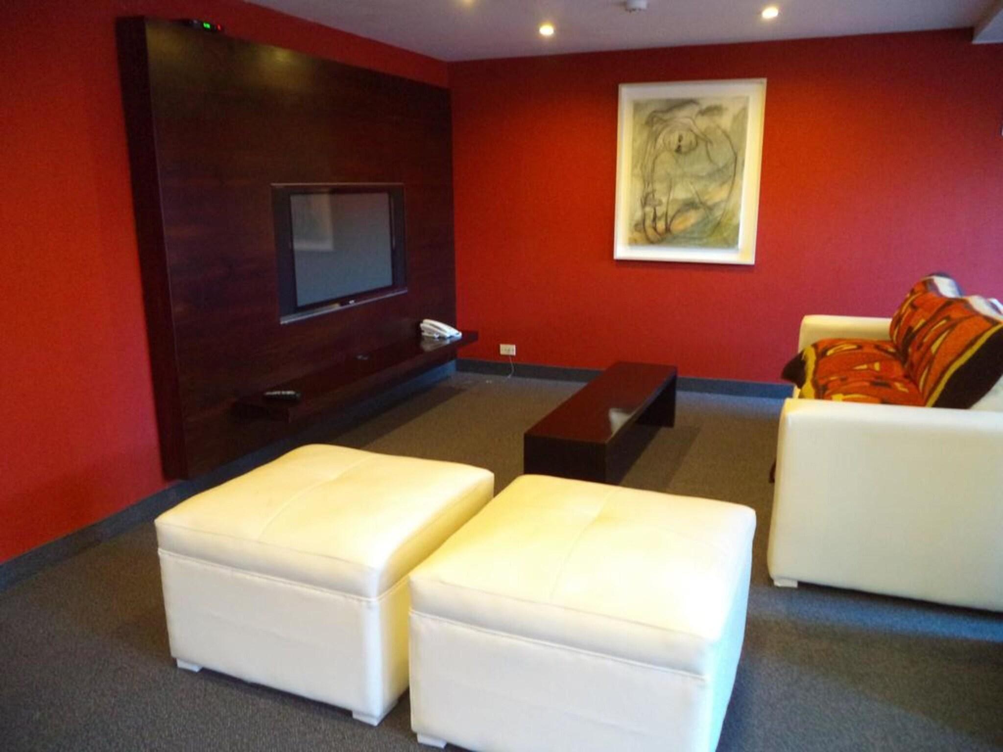 Instalaciones Recreativas Hotel Mil 810