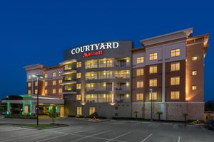 Alojamiento - Courtyard Houston Kingwood