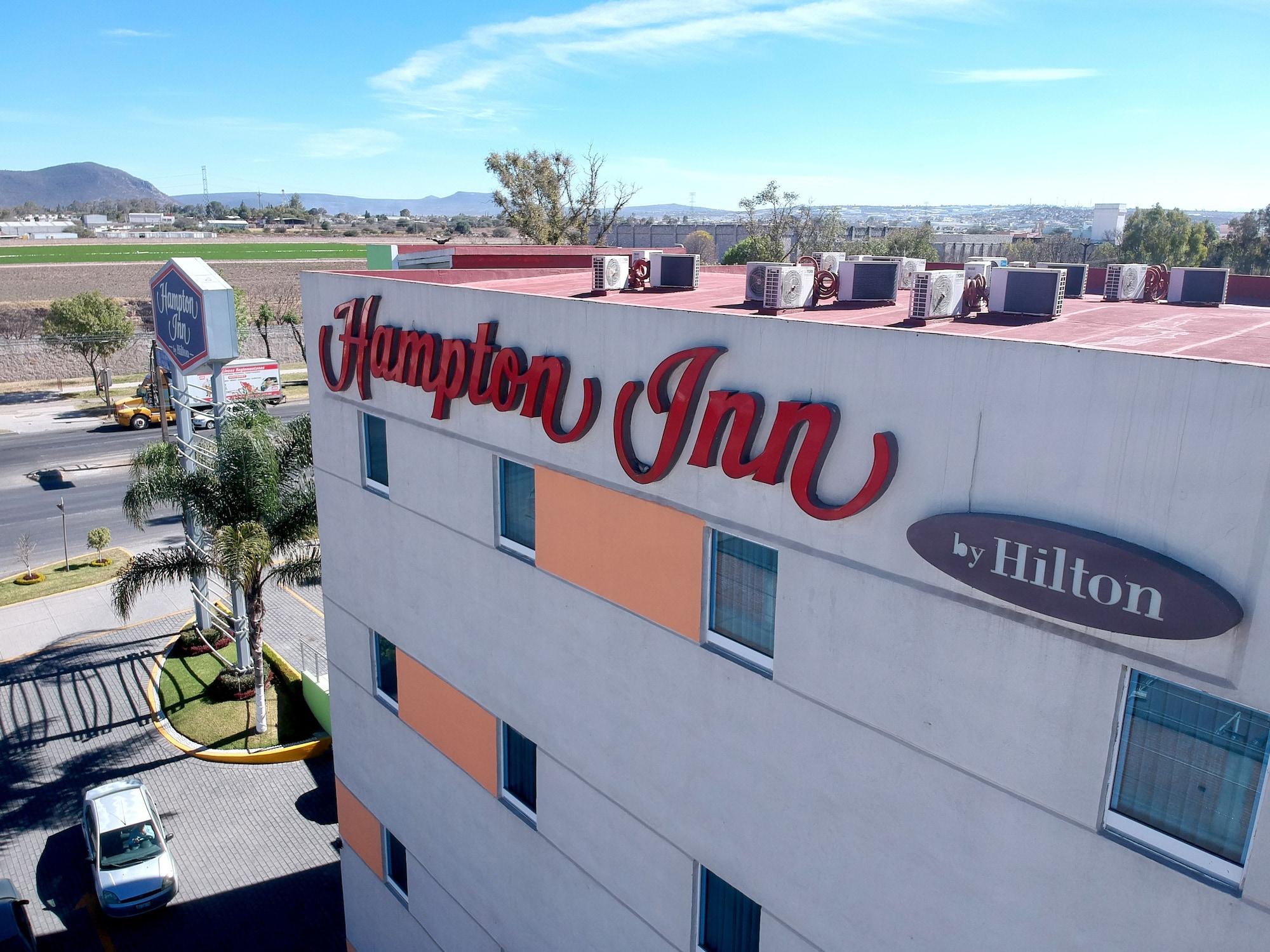 Vista Exterior Hampton Inn by Hilton San Juan del Rio