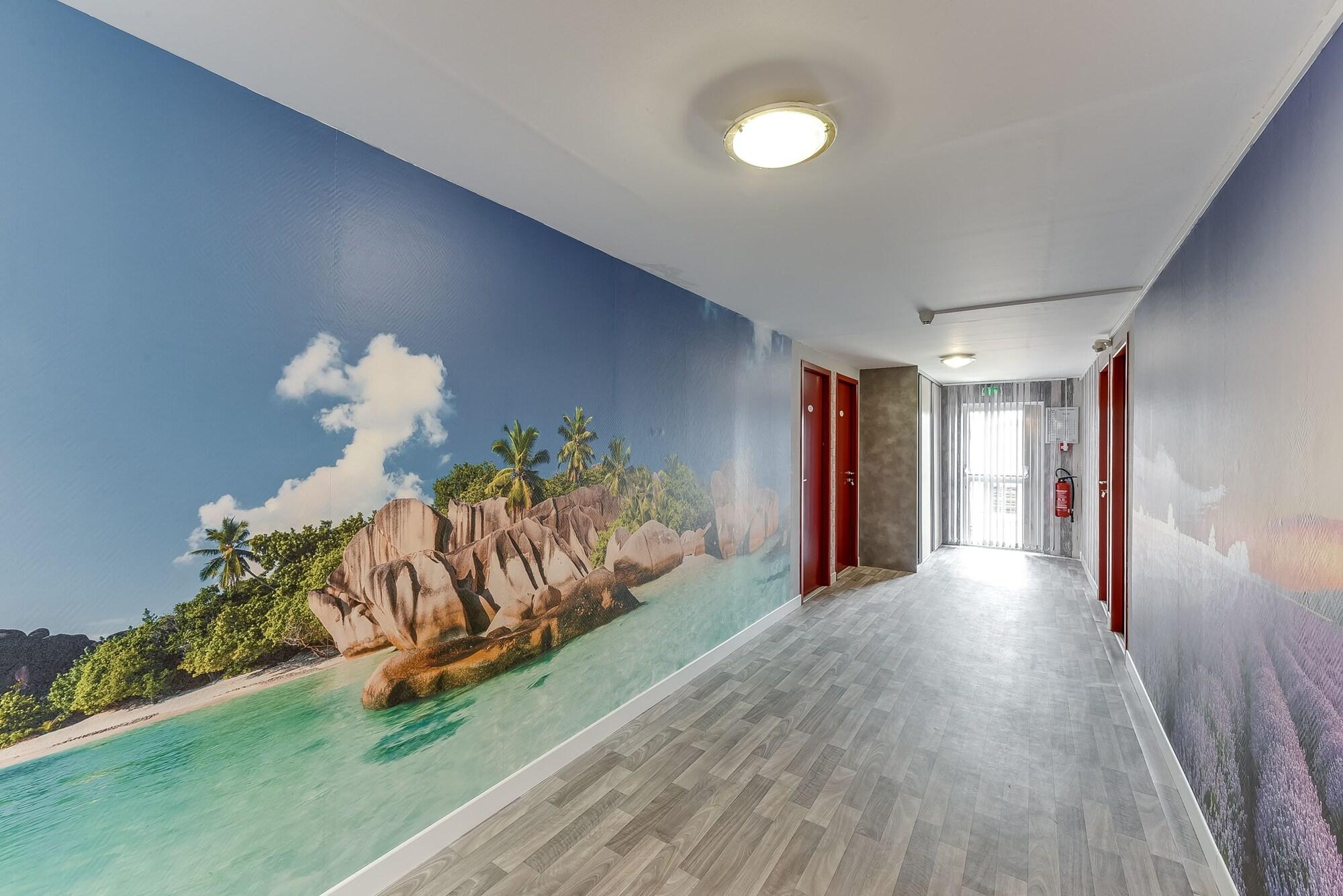 Varios ConfortT Hotel Thouars