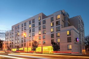 Alojamiento - SpringHill Suites by Marriott New York LaGuardia Airport