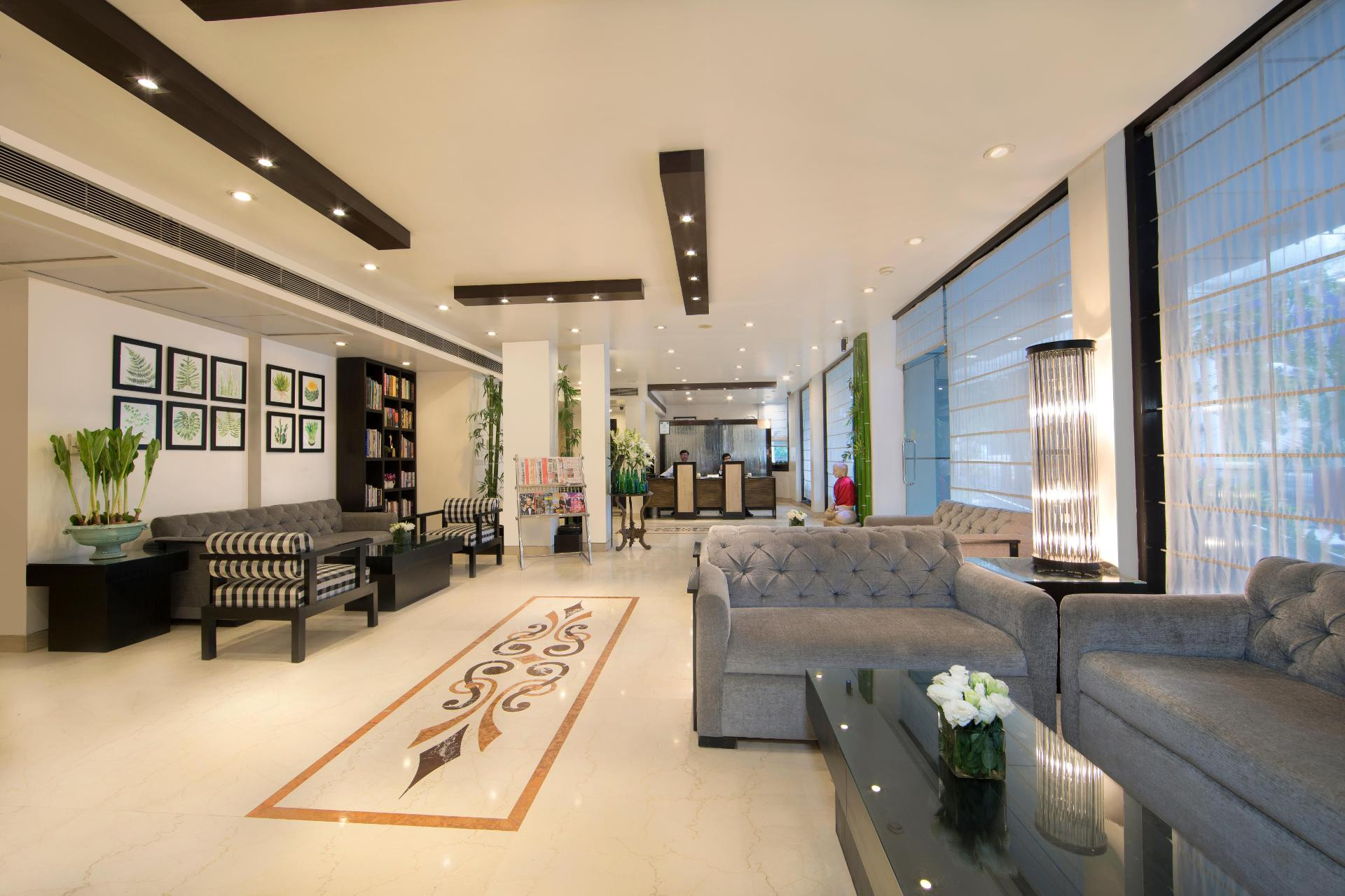 Vista Lobby Rockland C R Park