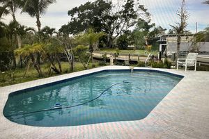 Alquiler Vacacional - 4-bedroom house in Englewood with pool and boat dock with gulf access
