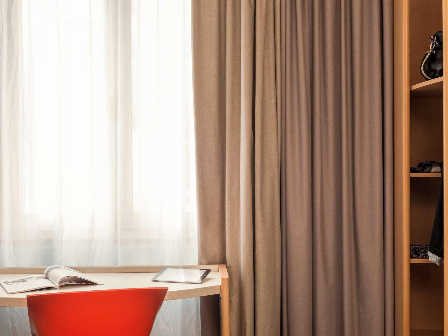 Hotel ibis Daumesnil Puerta Dorada