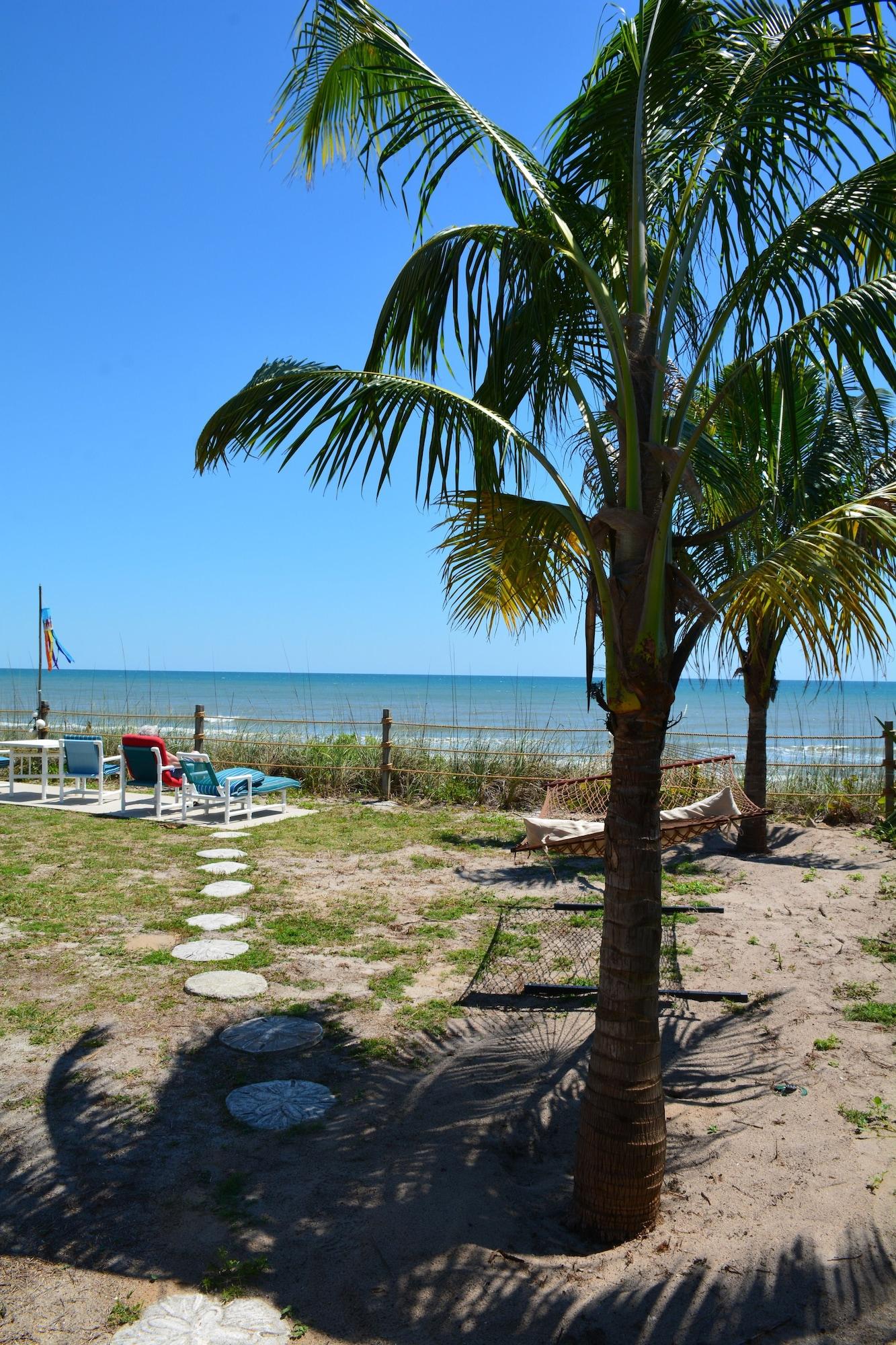 Playa Sea Scape Oceanfront Motel